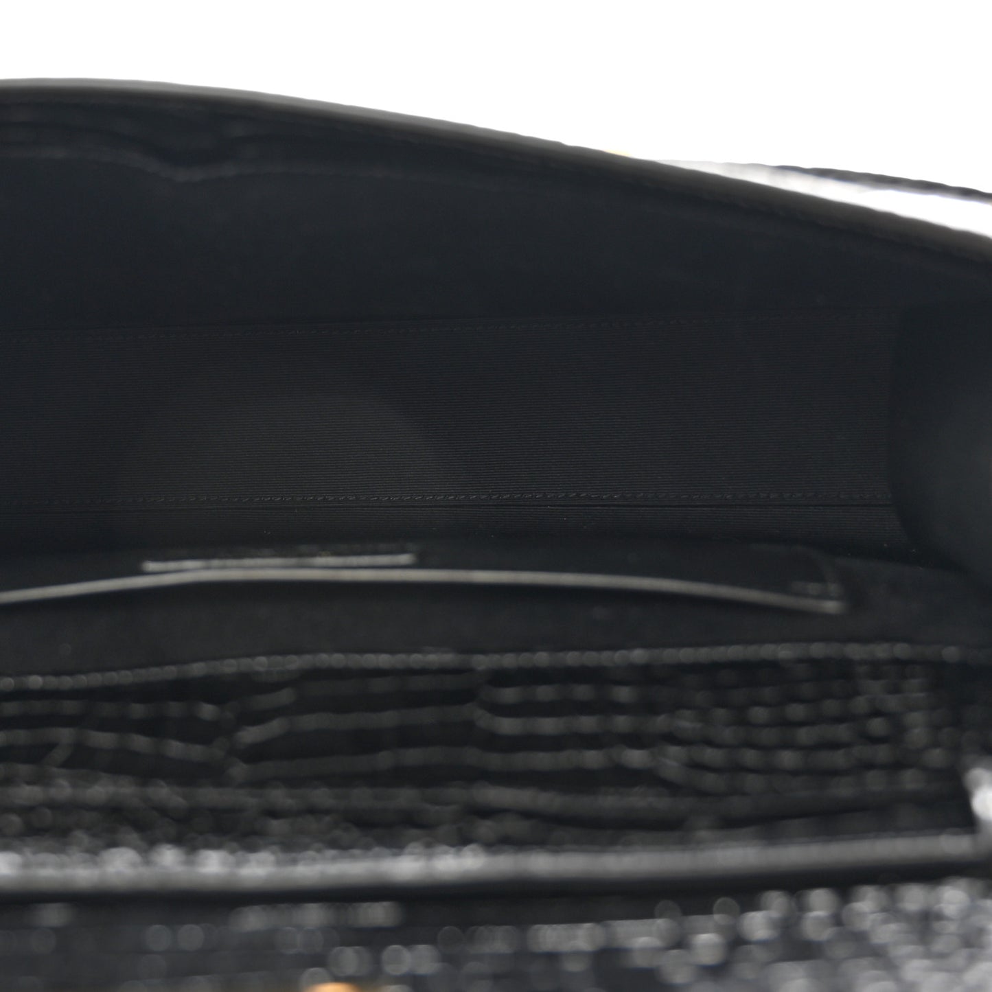 Shiny Calfskin Crocodile Embossed Manhattan Baguette Black