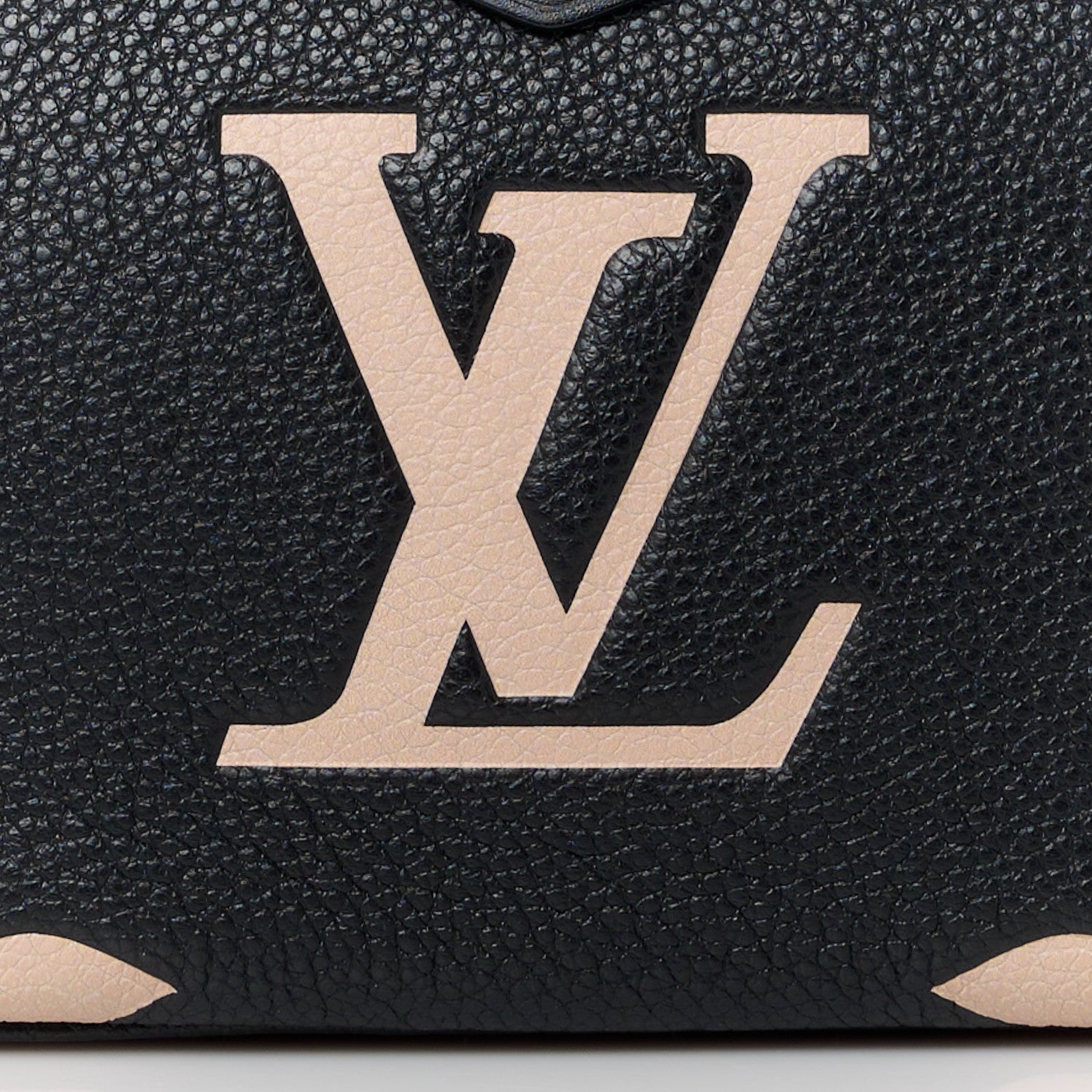 Louis Vuitton Empreinte Monogram Giant Multi Pochette Accessories Large Pochette Black Beige 8 of 10