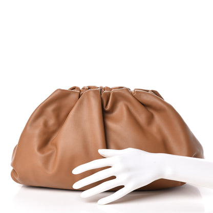Bottega Veneta Smooth Butter Calf The Pouch Oversized Clutch Cammello 2 of 11