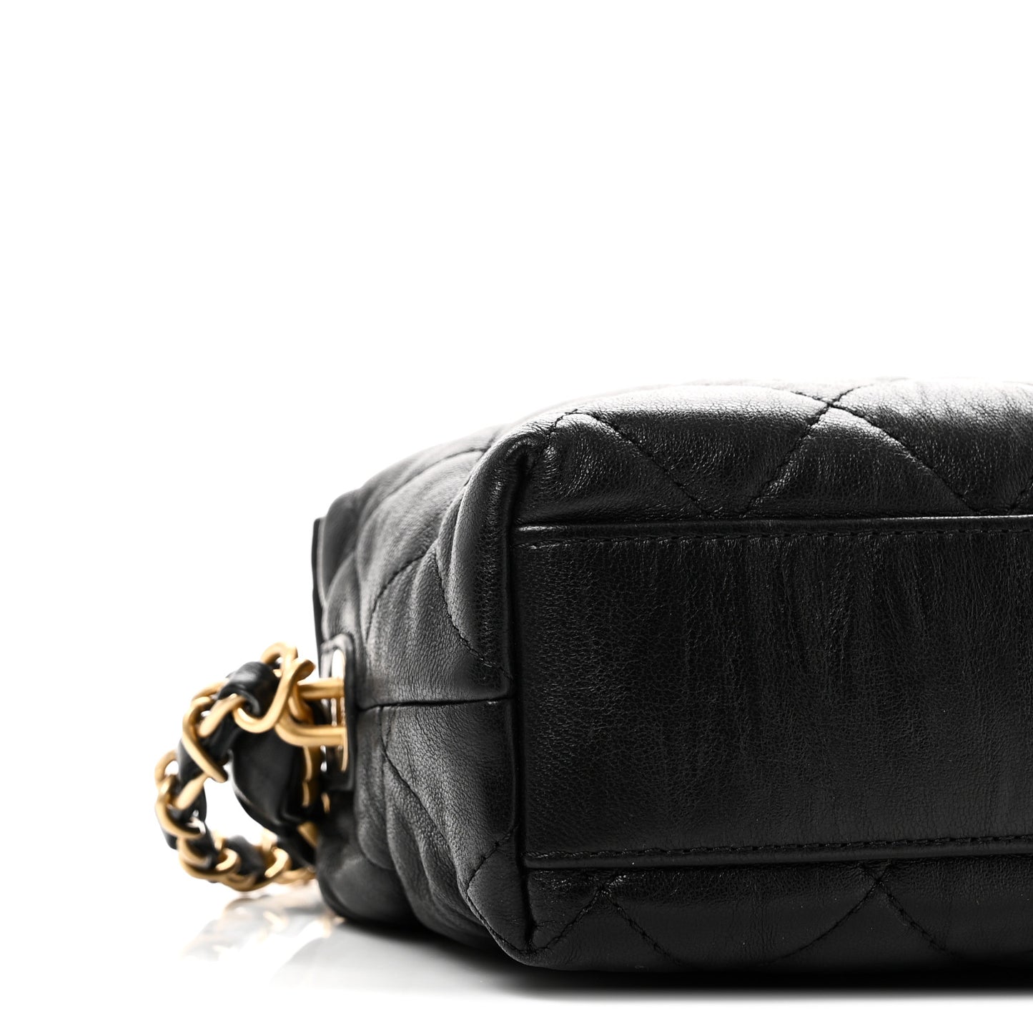 Crumpled Lambskin Quilted Small CC Links Shoulder Bag Black