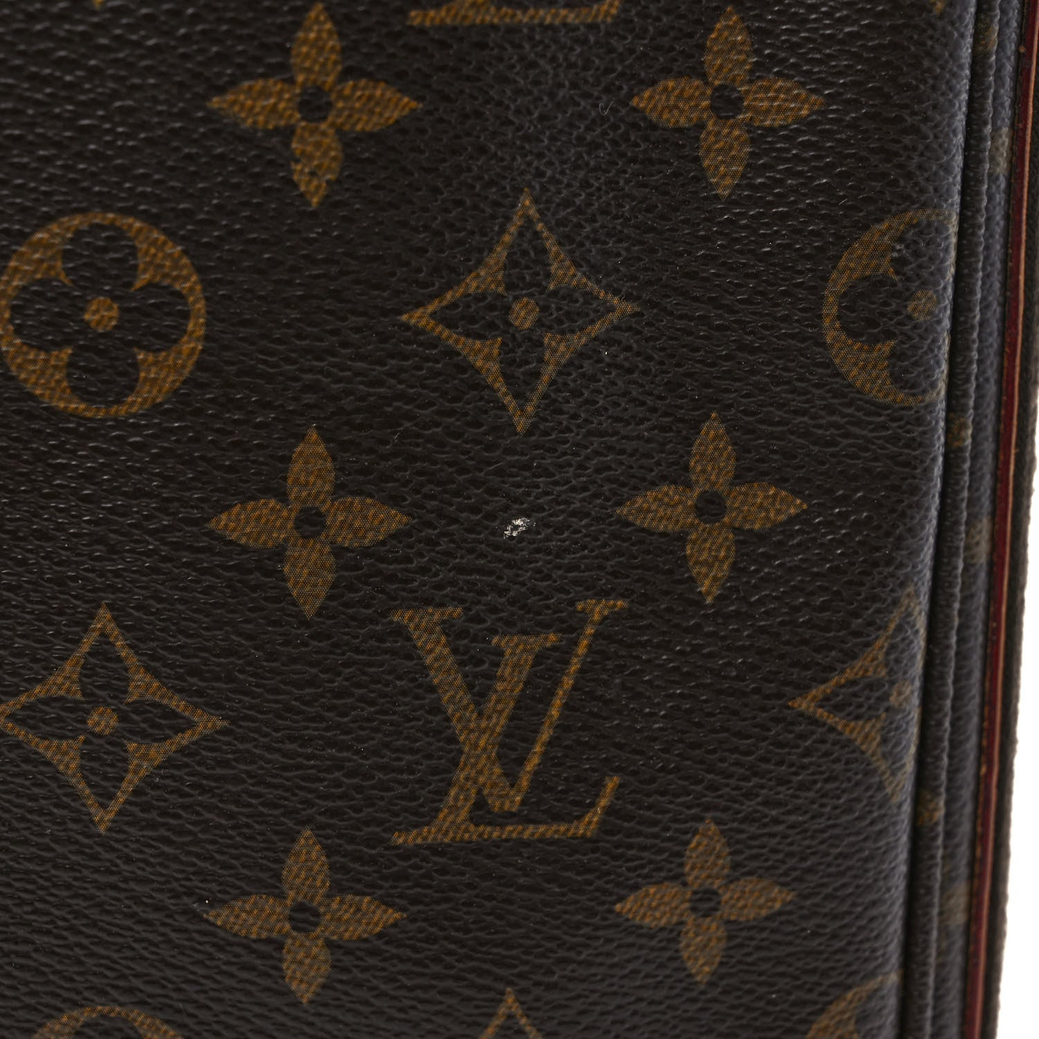 Louis Vuitton Monogram Trotteur Beaubourg 9 of 10
