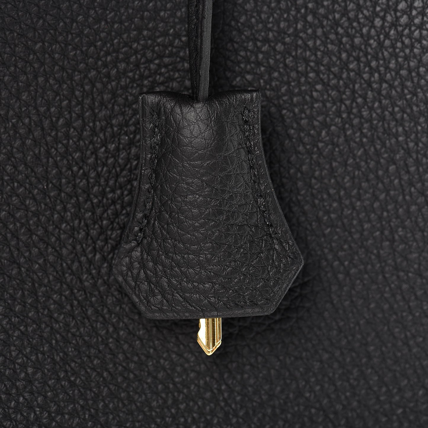 Togo Kelly Retourne 28 Black