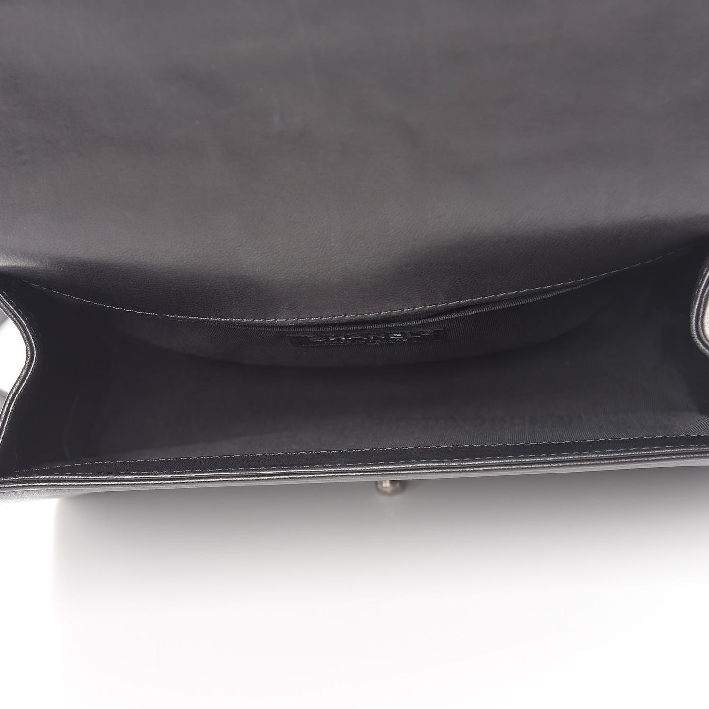 Lambskin Stitched Medium Boy Flap Black