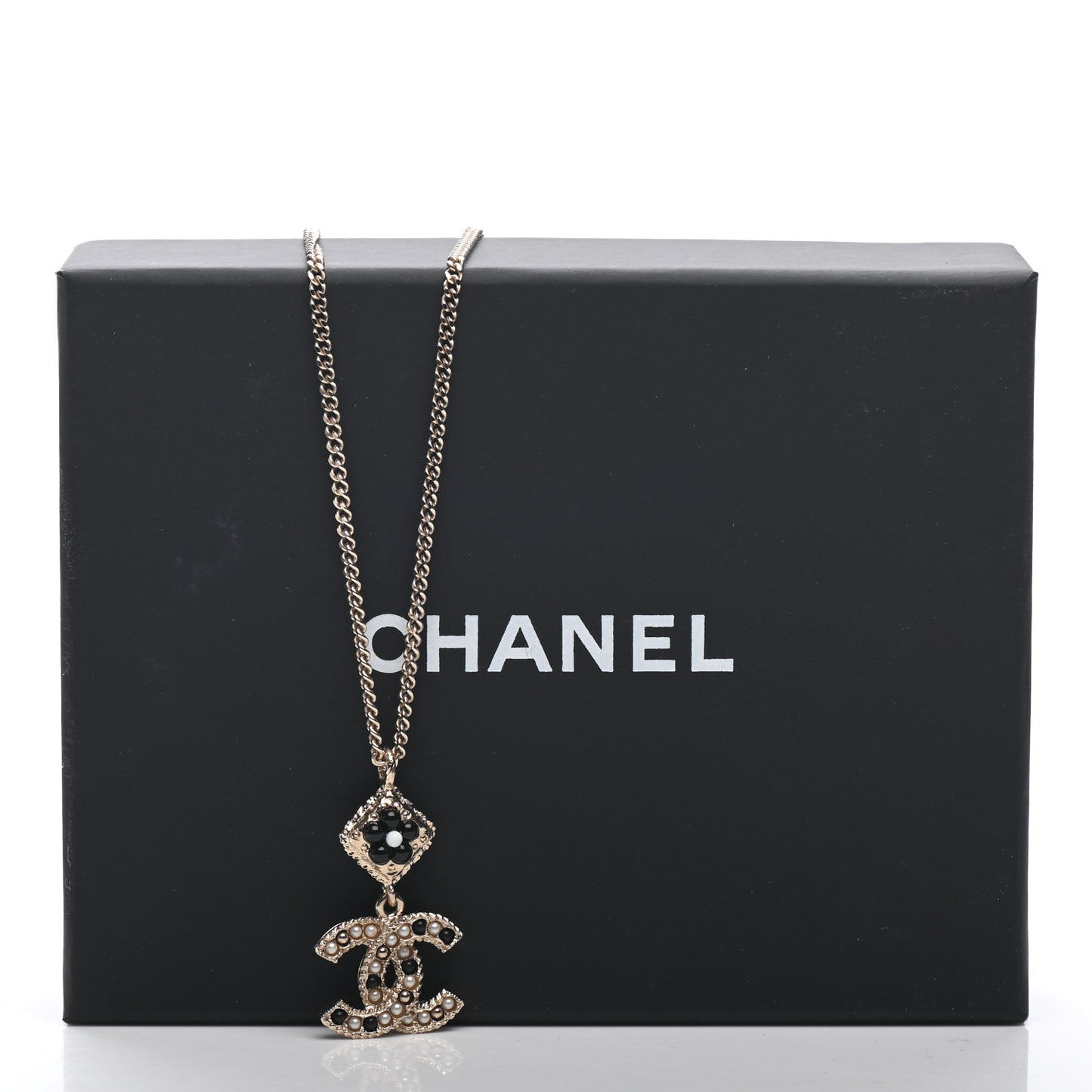 Crystal Pearl CC Candy Camellia Necklace Gold Black