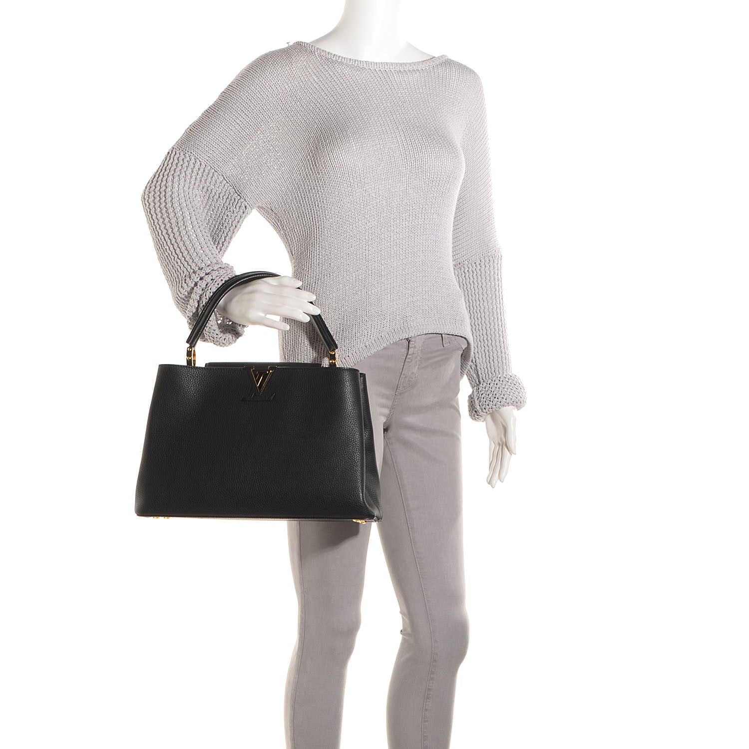 Louis Vuitton Taurillon Capucines MM Black 2 of 8