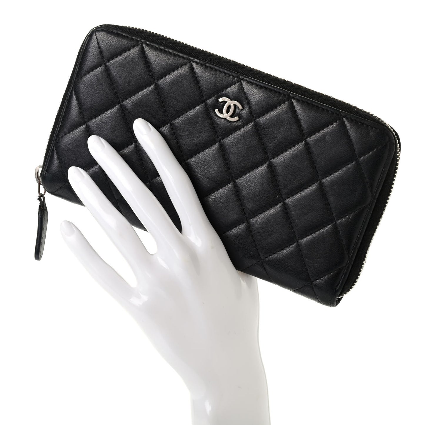 Lambskin Quilted Large Gusset Zip Around Wallet Black