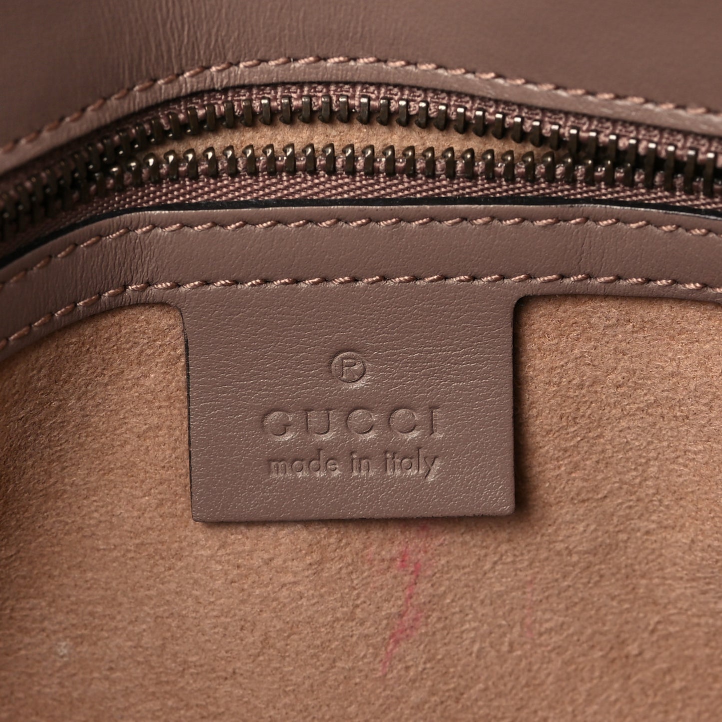 Calfskin Matelasse Small GG Marmont Shoulder Bag Porcelain Rose