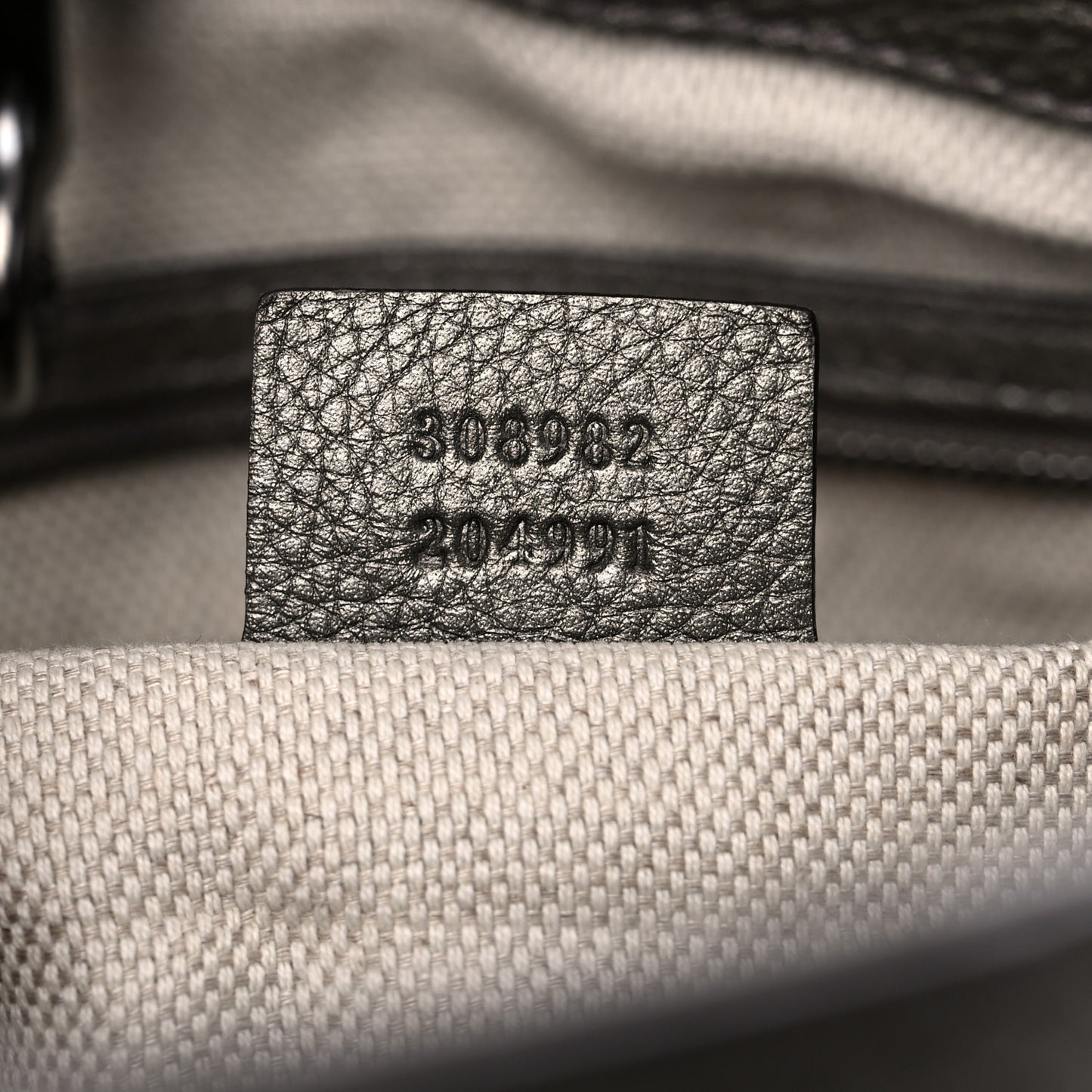 Metallic Pebbled Calfskin Medium Soho Chain Shoulder Bag Sasso