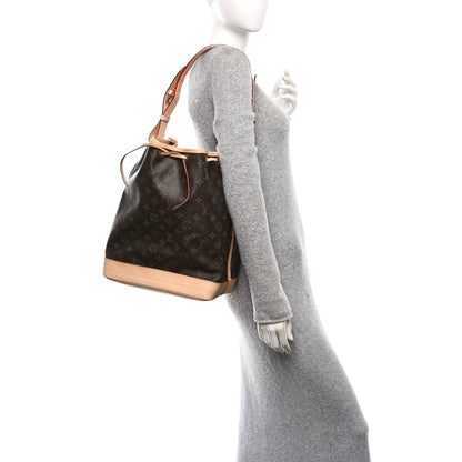 Louis Vuitton Monogram Noe 2 of 11