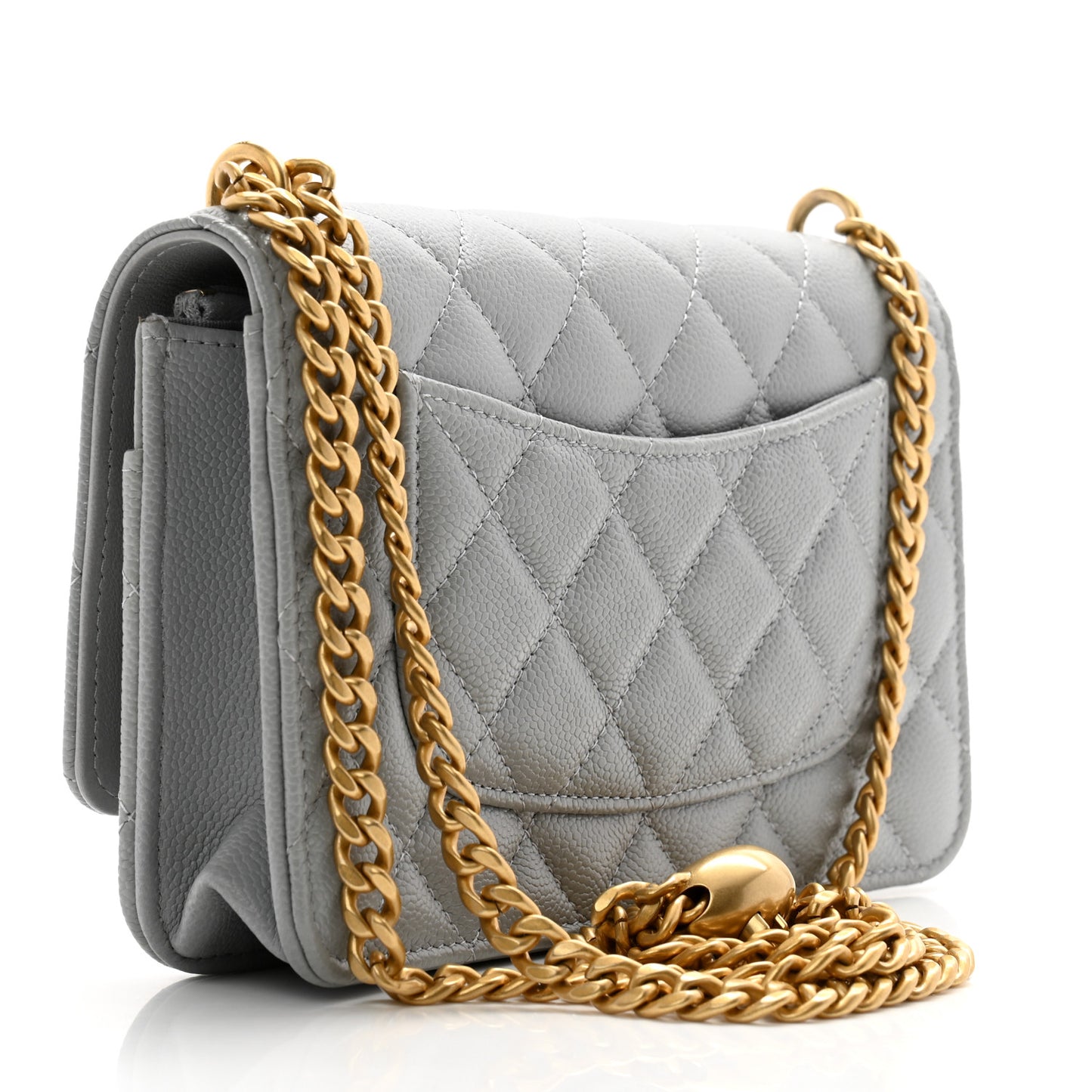 Caviar Quilted Sweetheart Wallet On Chain WOC Grey