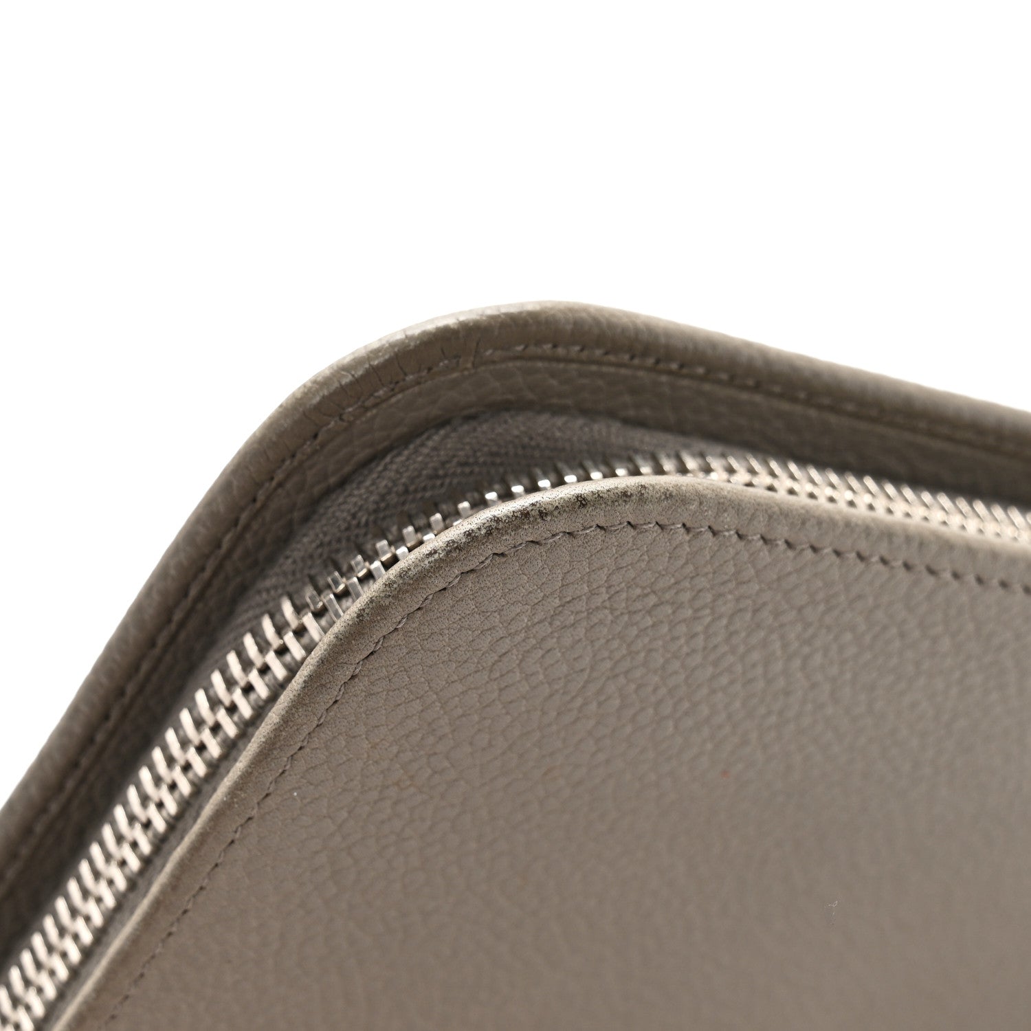 Saint Laurent Grained Calfskin Classic Zip Around Continental Wallet Light Grey 9 of 10