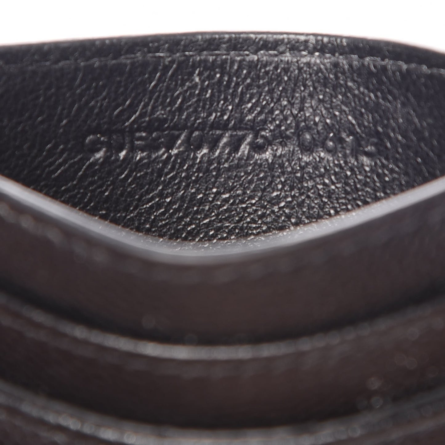Grain De Poudre Matelasse Chevron Monogram Credit Card Case Black