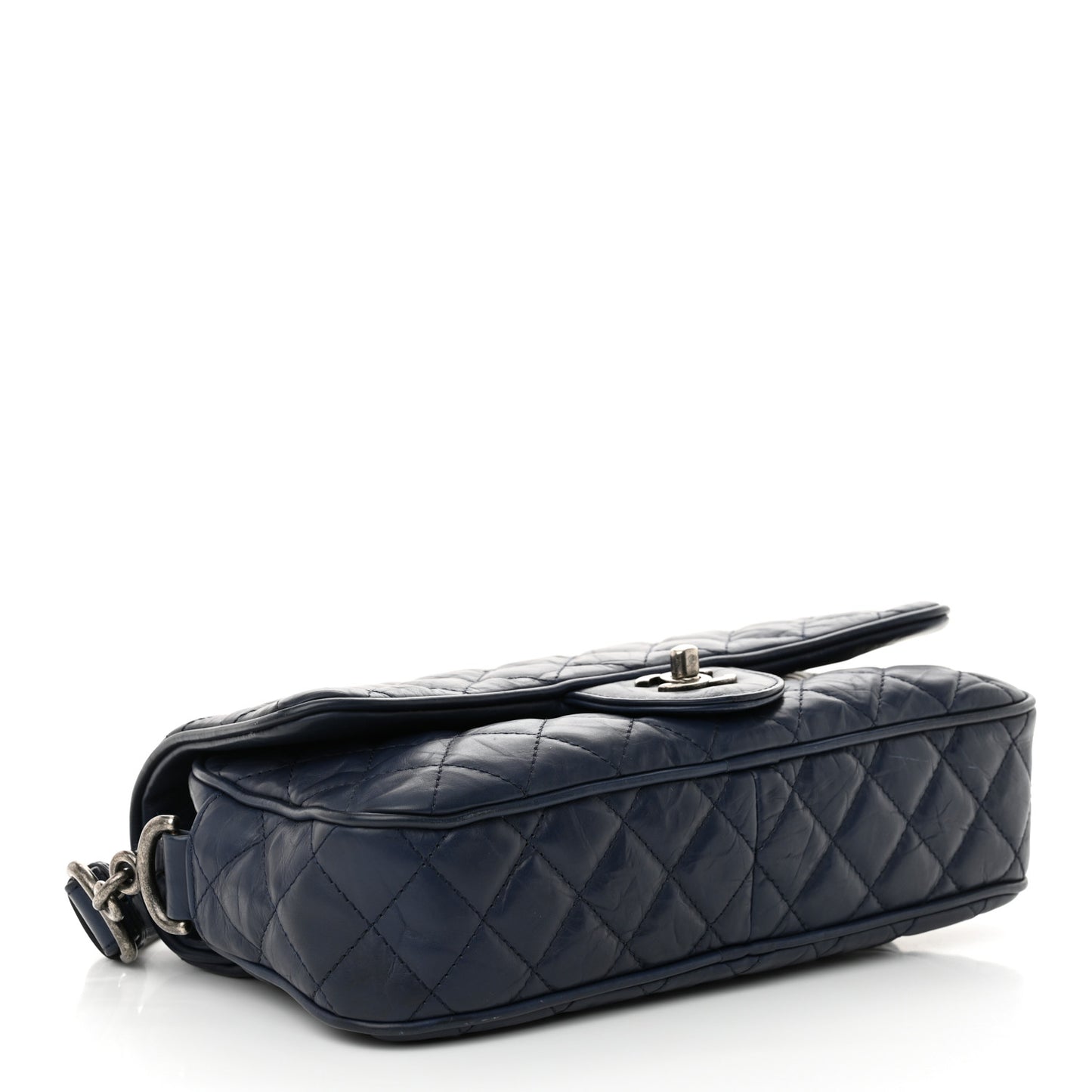 Crumpled Calfskin Quilted Medium Casual Rock Flap Navy