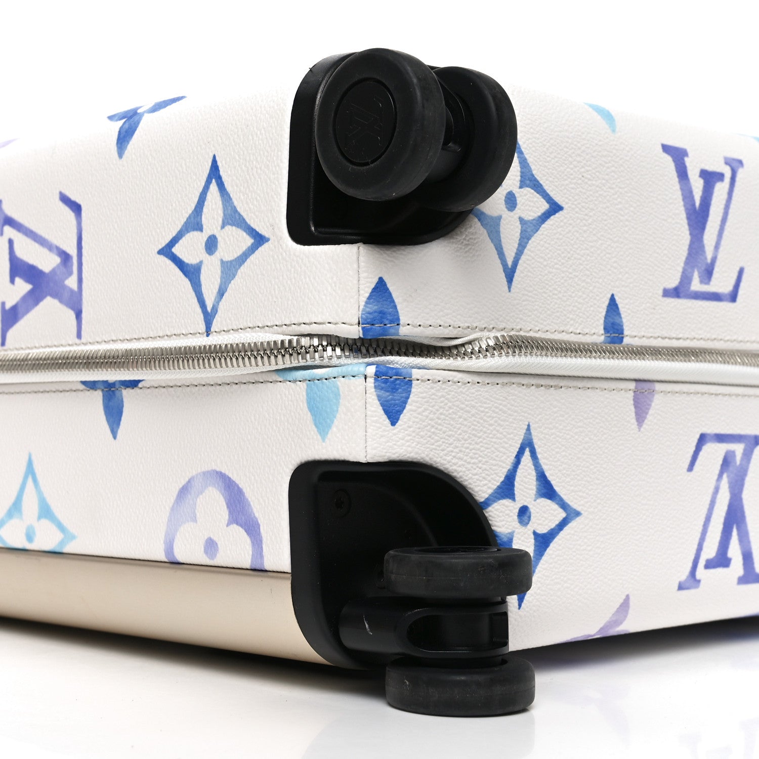 Louis Vuitton Monogram LV By the Pool Horizon 55 Resort Bleu 7 of 8