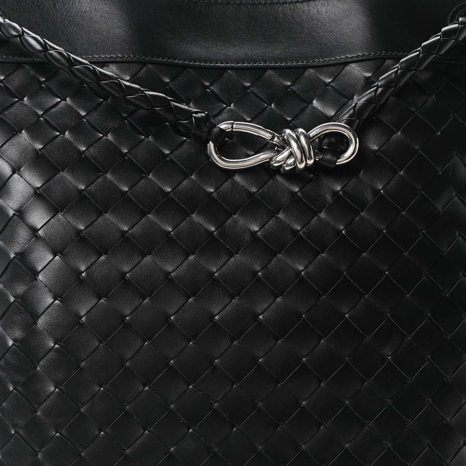 Bottega Veneta Nappa Intrecciato Andiamo Flat Messenger Black 7 of 9