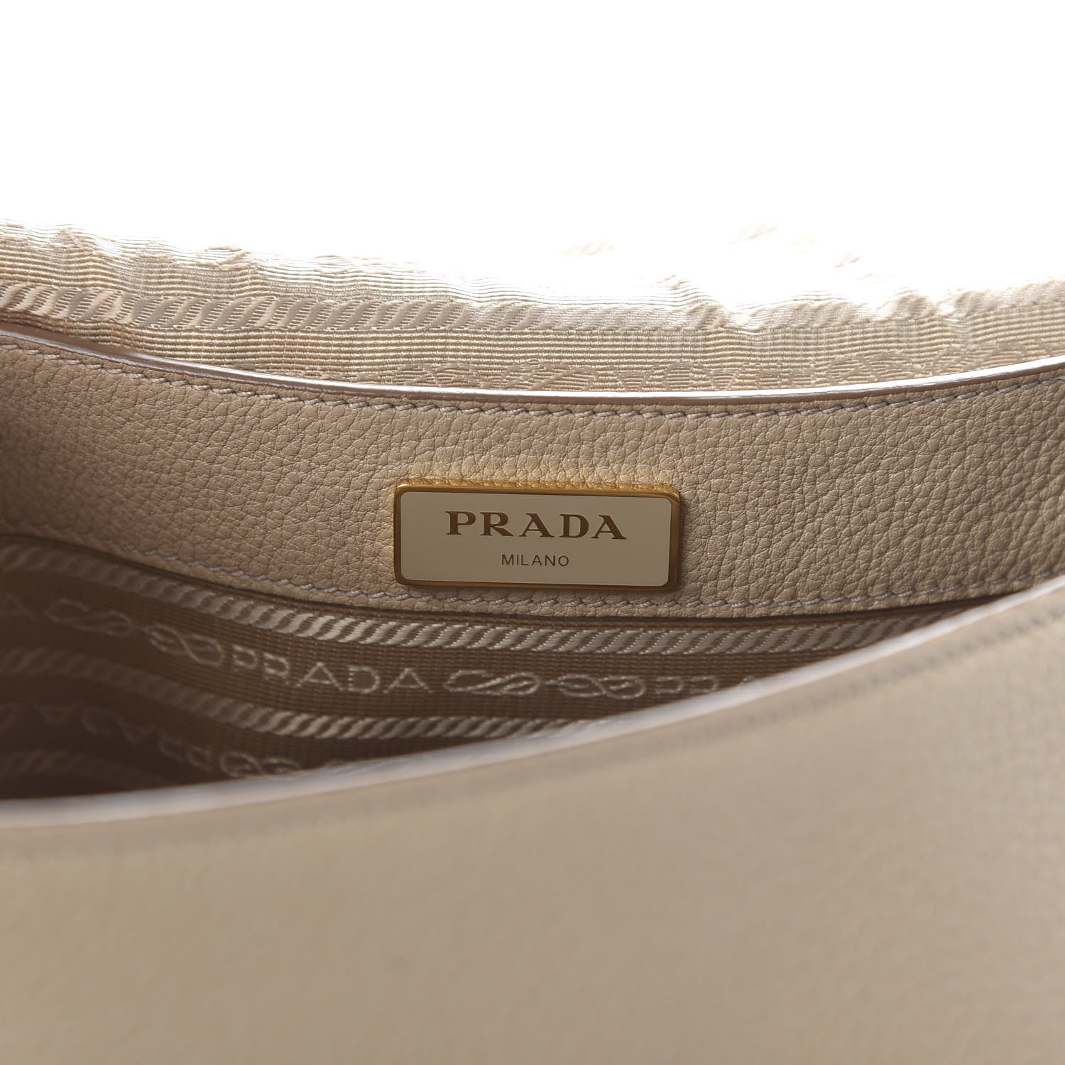 Prada Vitello Daino Logo Messenger Cammeo 8 of 9