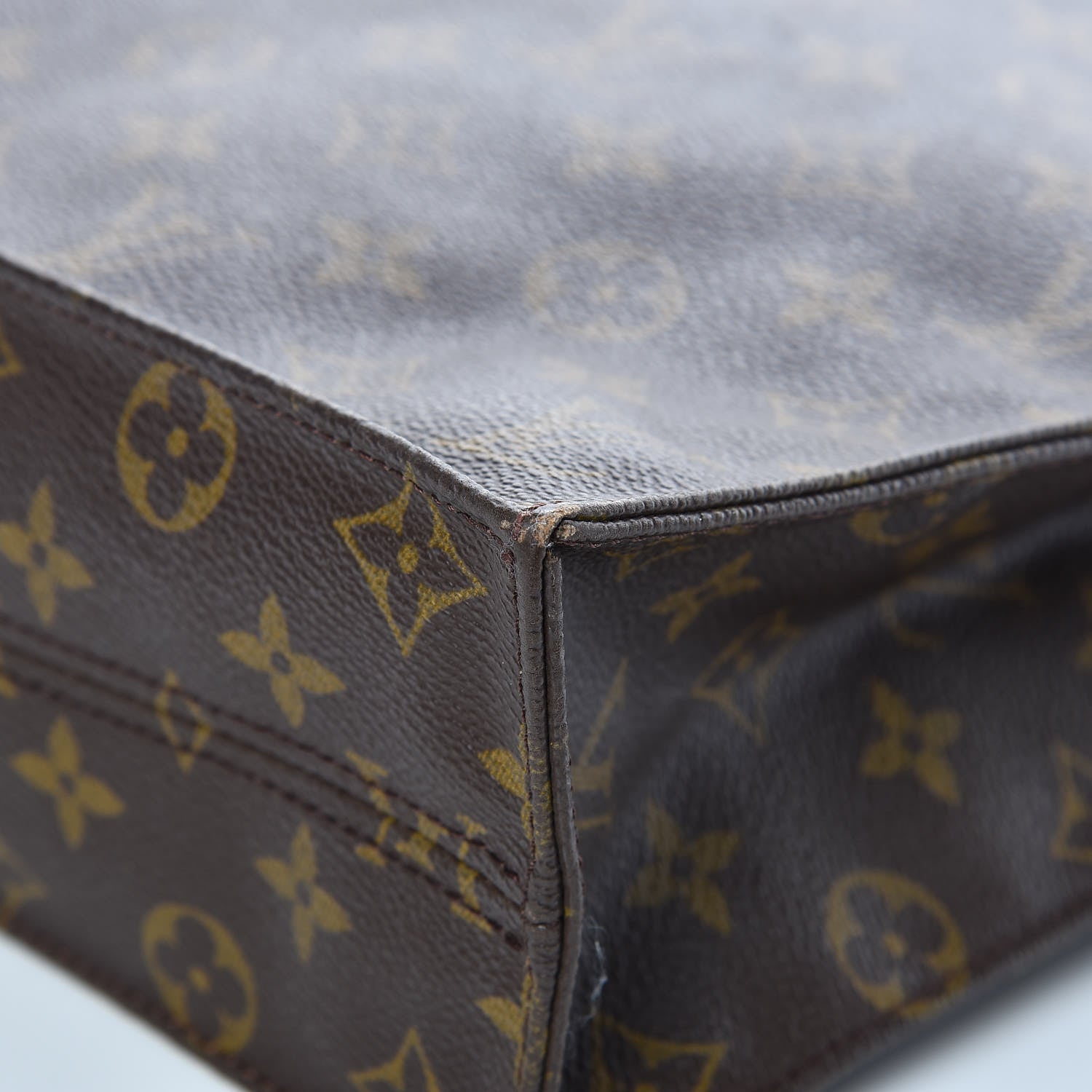 Louis Vuitton Monogram Sac Plat 15 of 17