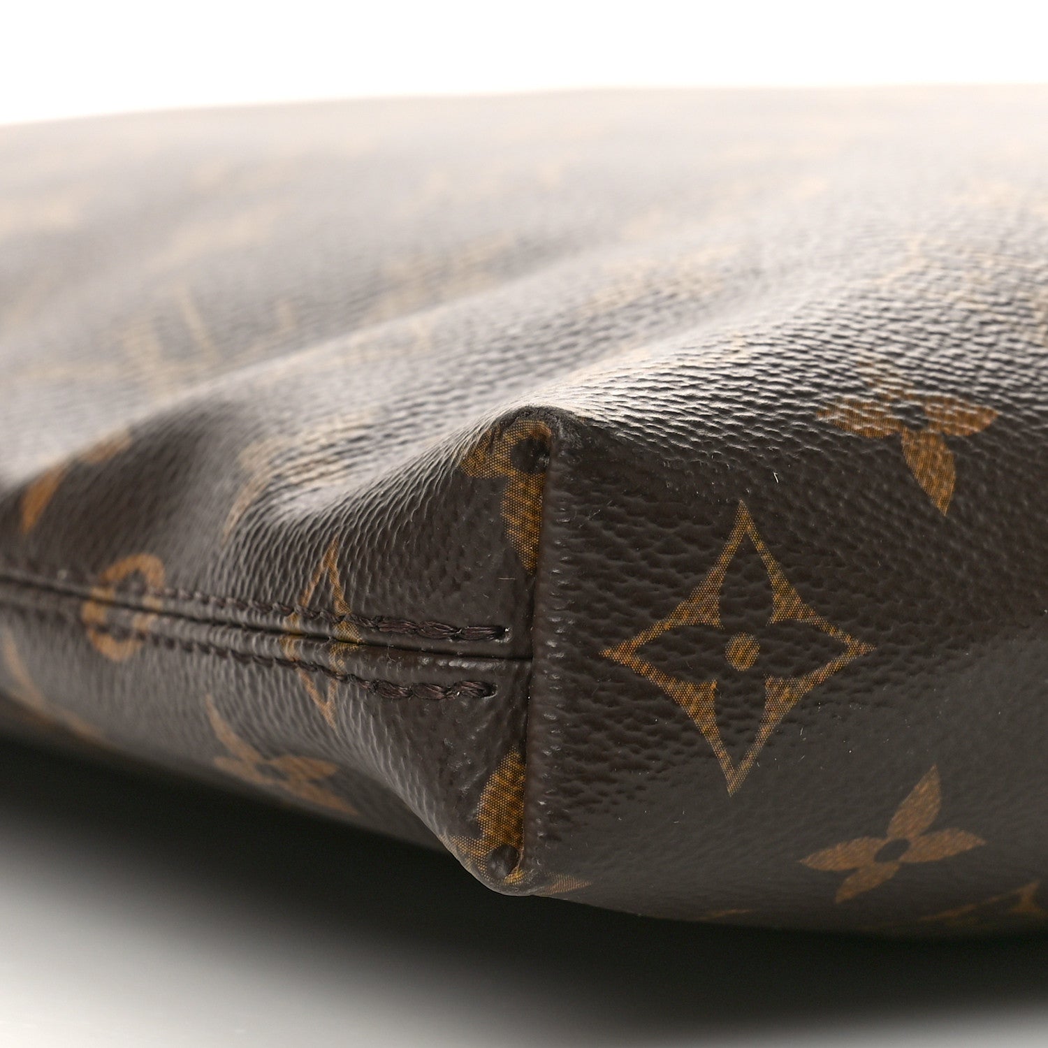Louis Vuitton Monogram Carry It 7 of 8