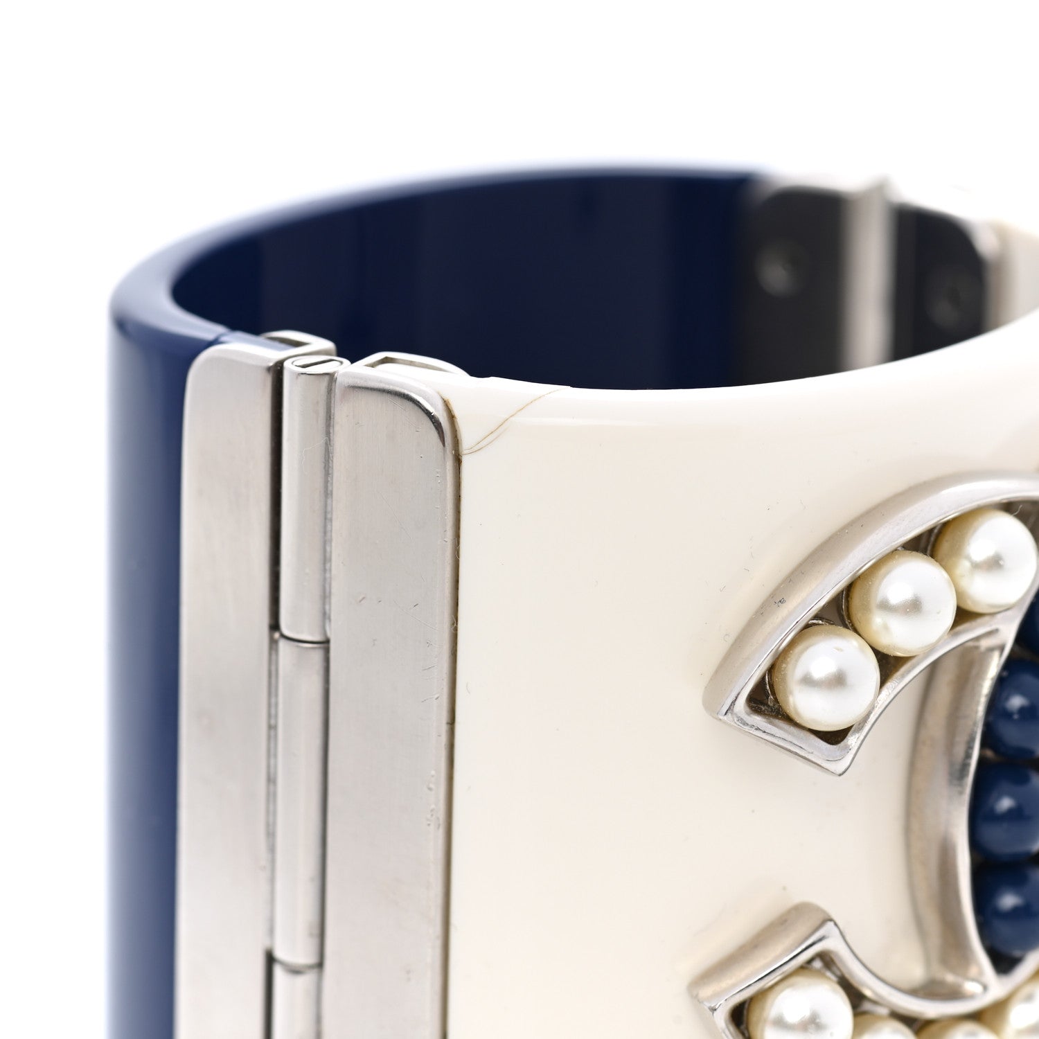 Chanel Resin Pearl CC Cuff Cream White Blue 6 of 7