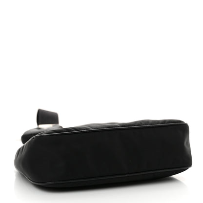Prada Re-Nylon Saffiano Re-Edition 2005 Shoulder Bag Black 4 of 12