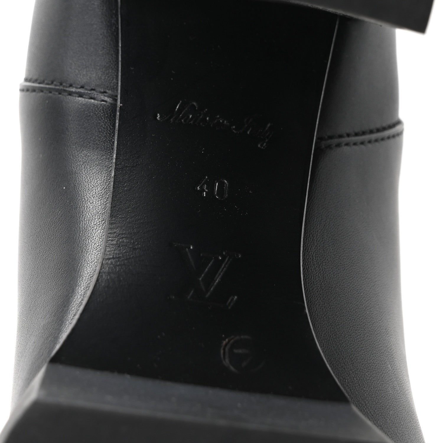 Louis Vuitton Calfskin Monogram Star Trail Chelsea Ankle Boots 40 Black 7 of 9