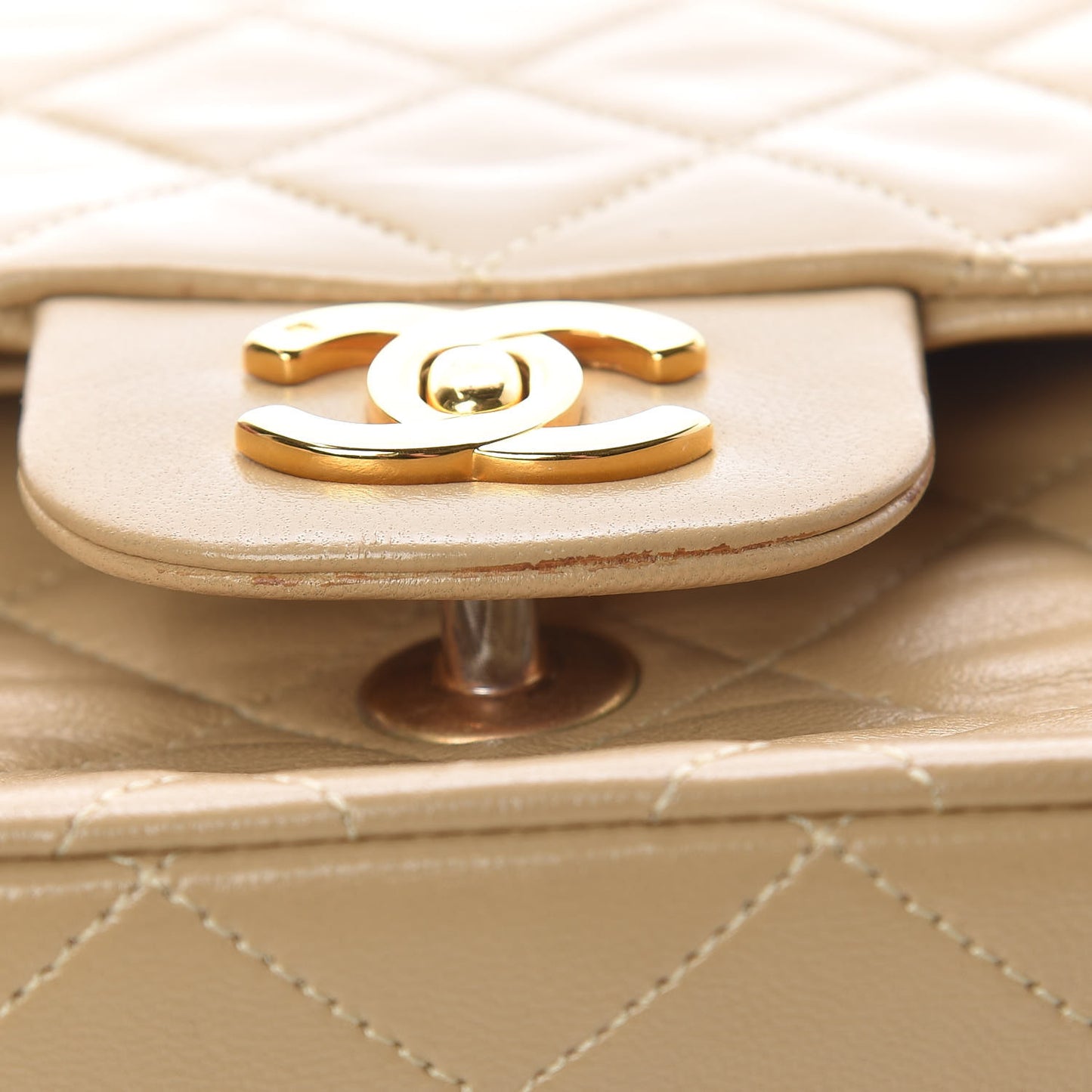Lambskin Quilted Medium Double Flap Beige