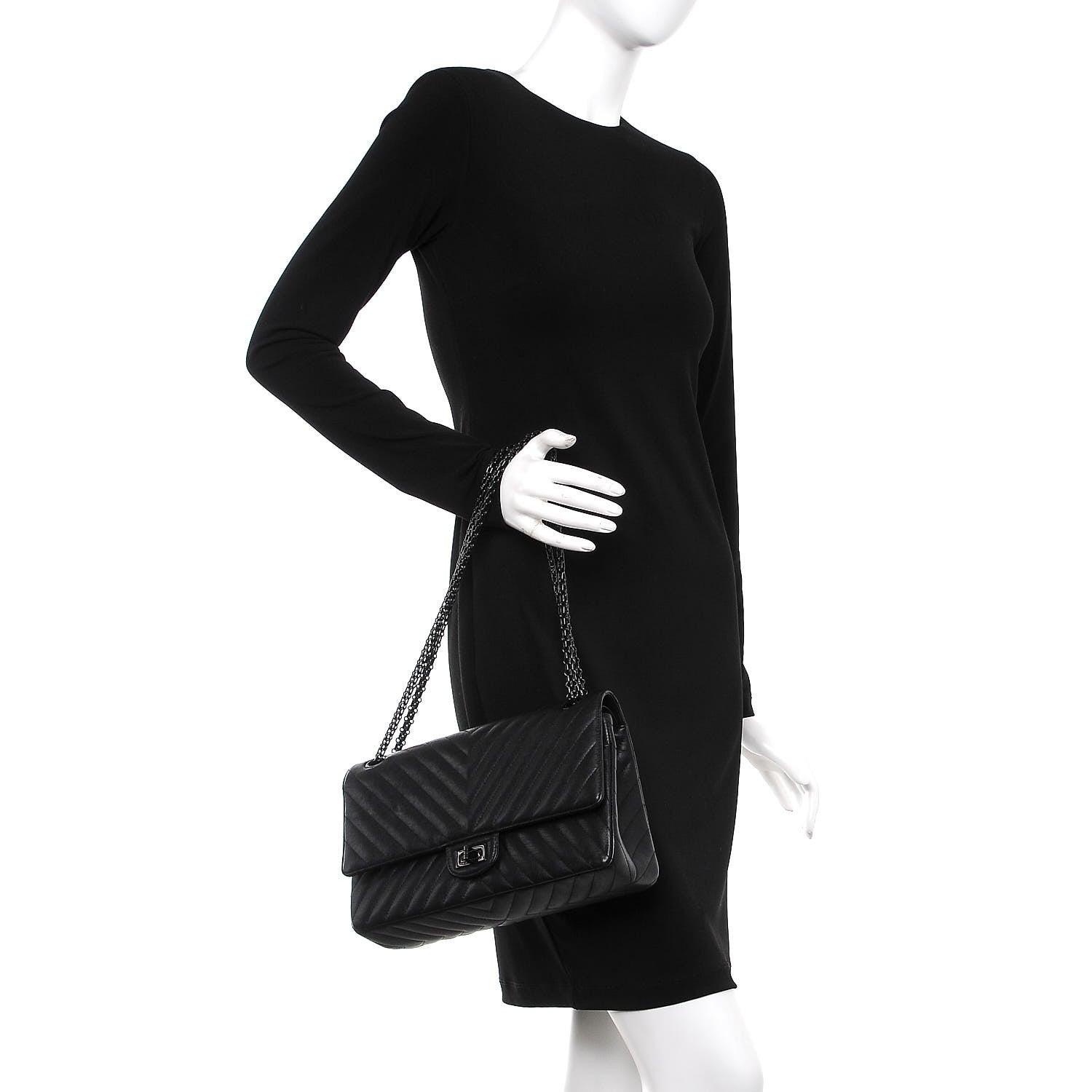 Chanel Sheepskin Chevron Quilted 2.55 Reissue 226 Flap So Black 3 of 20