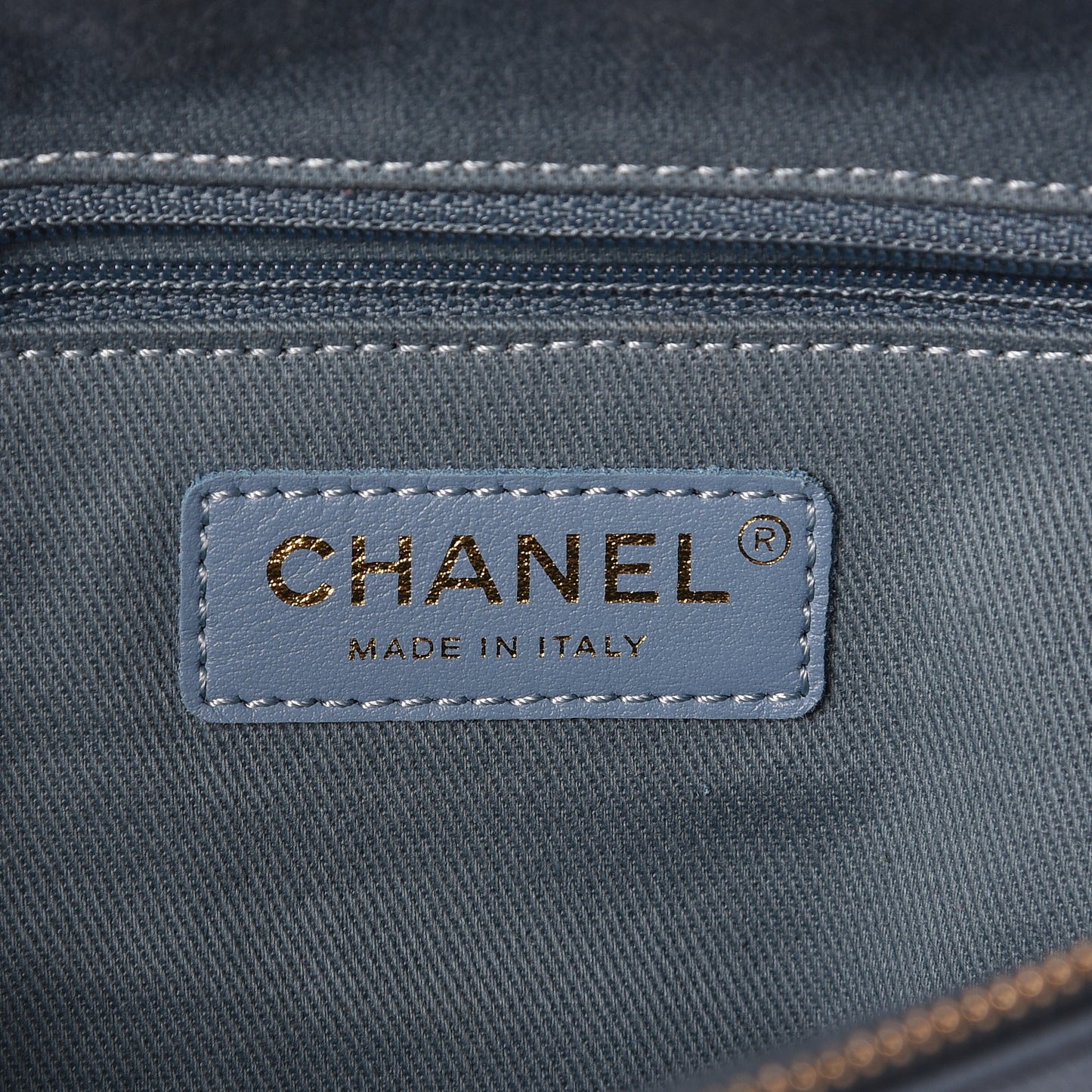 Caviar Quilted Business Affinity Waist Bag Blue