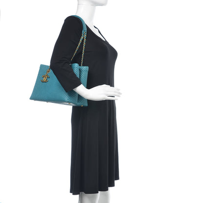 Chanel Wrinkled Lambskin Chevron Quilted Surpique Tote Green 2 of 10