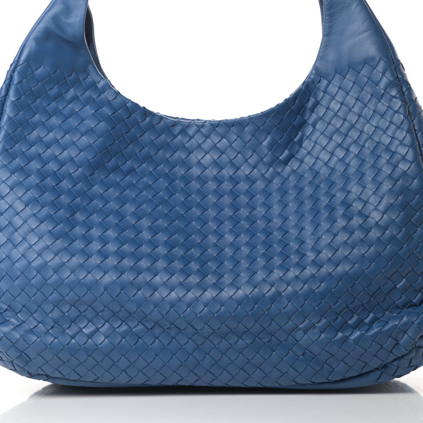 Nappa Intrecciato Medium Campana Hobo Bleuette