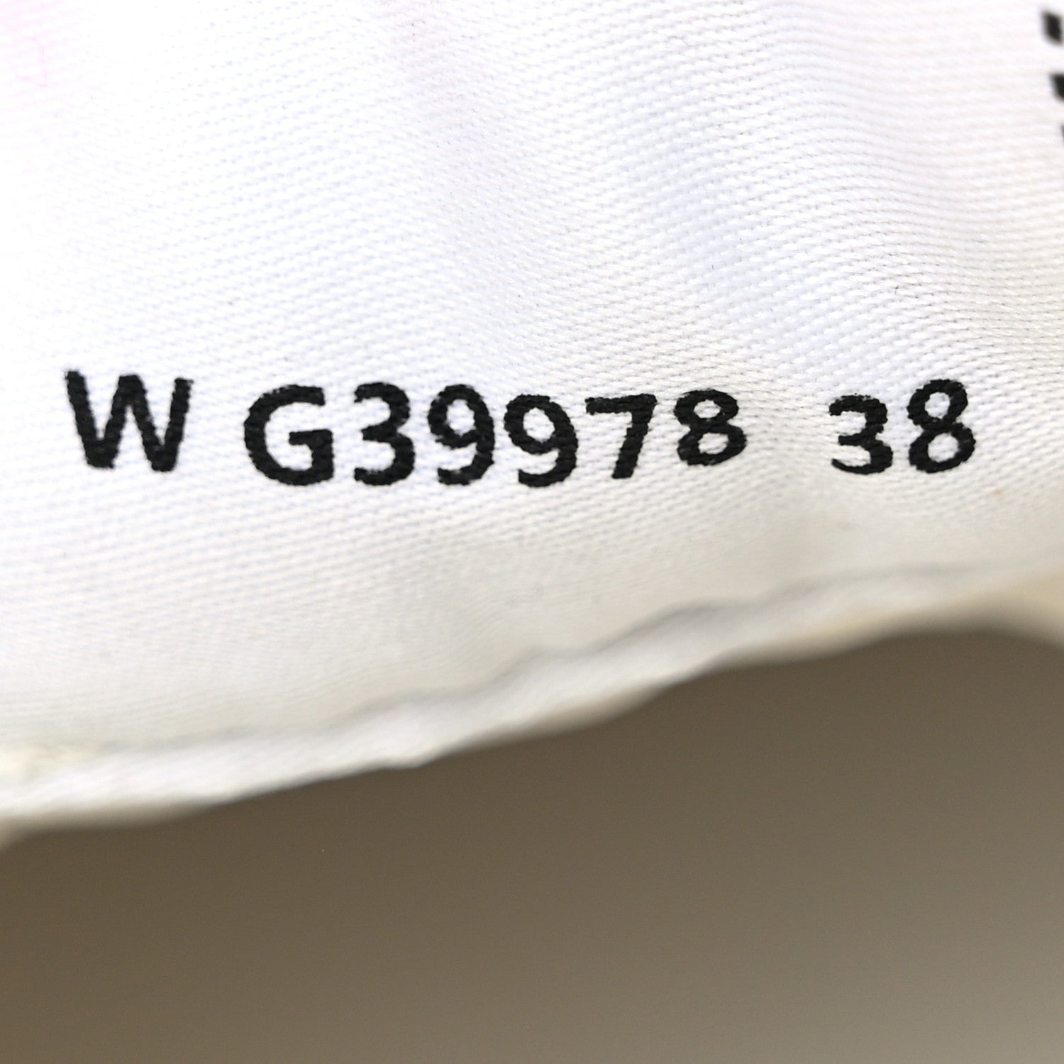 Chanel Calfskin Womens CC Sneakers 38 White Pink 9 of 10