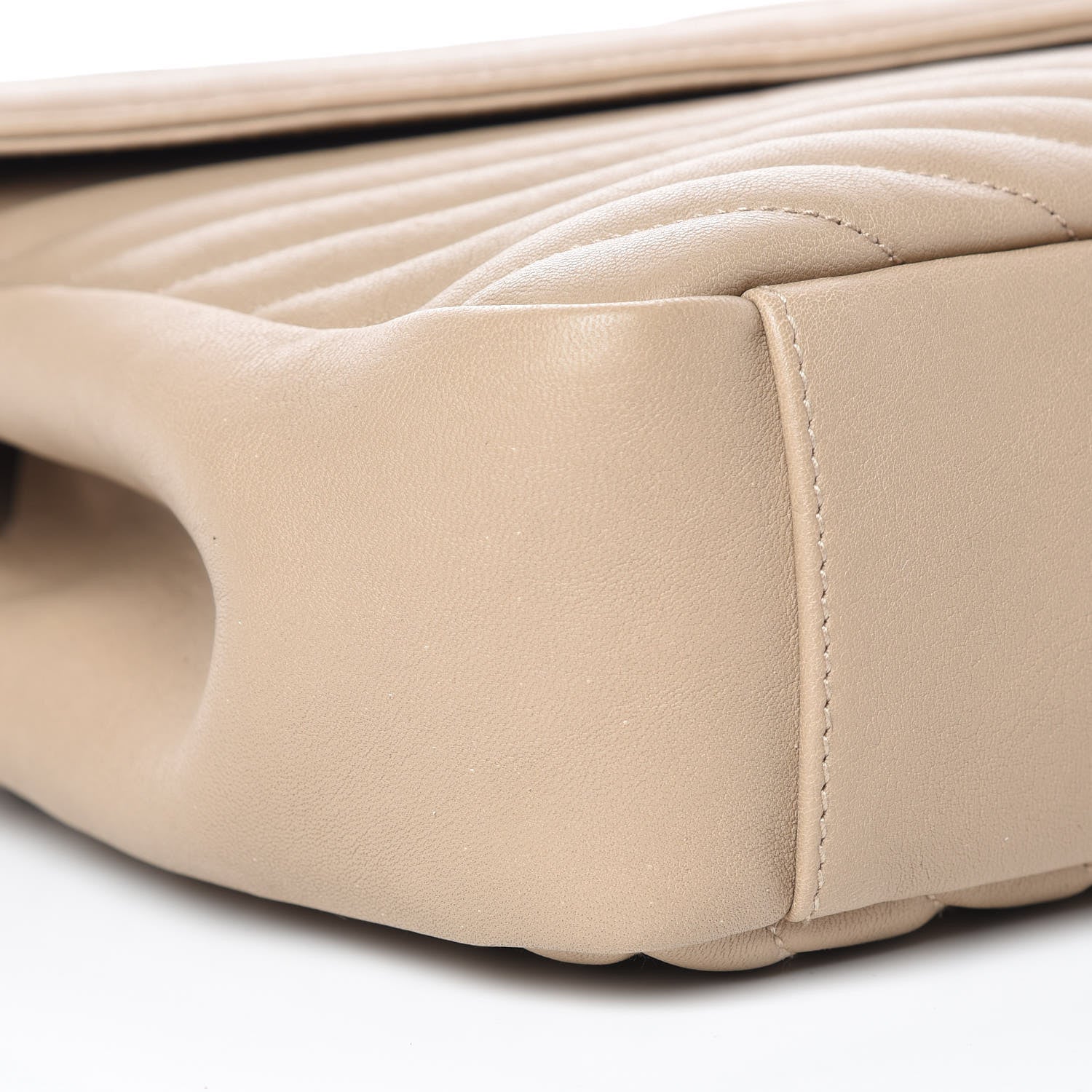 Saint Laurent Sheepskin Matelasse Chevron Monogram Large College Satchel Beige 10 of 11