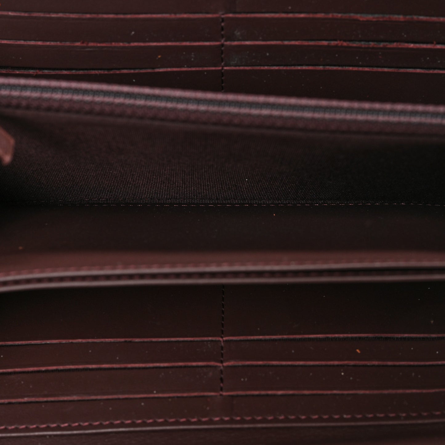 Grained Calfskin Neo Executive Zip Around Wallet Black
