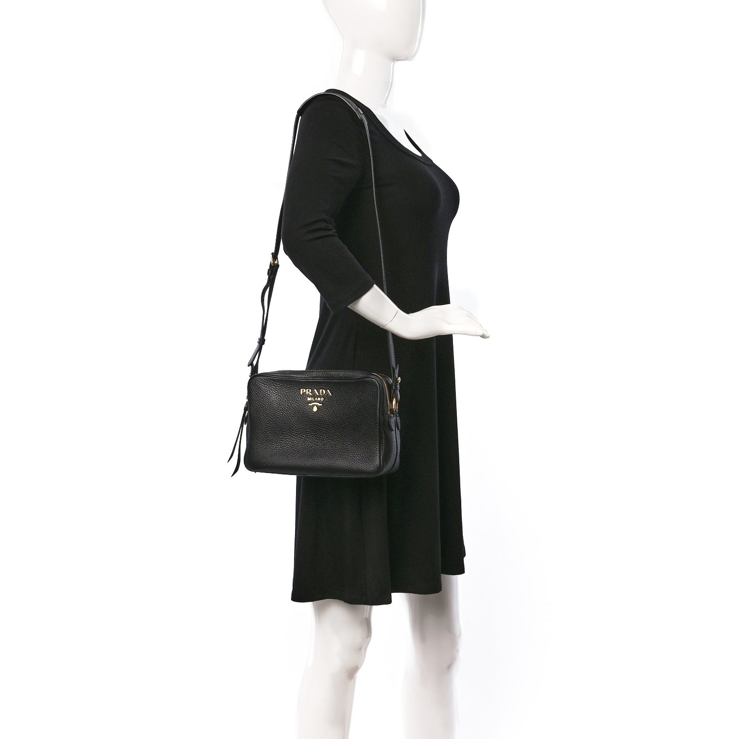 Vitello Phenix Camera Bag Black