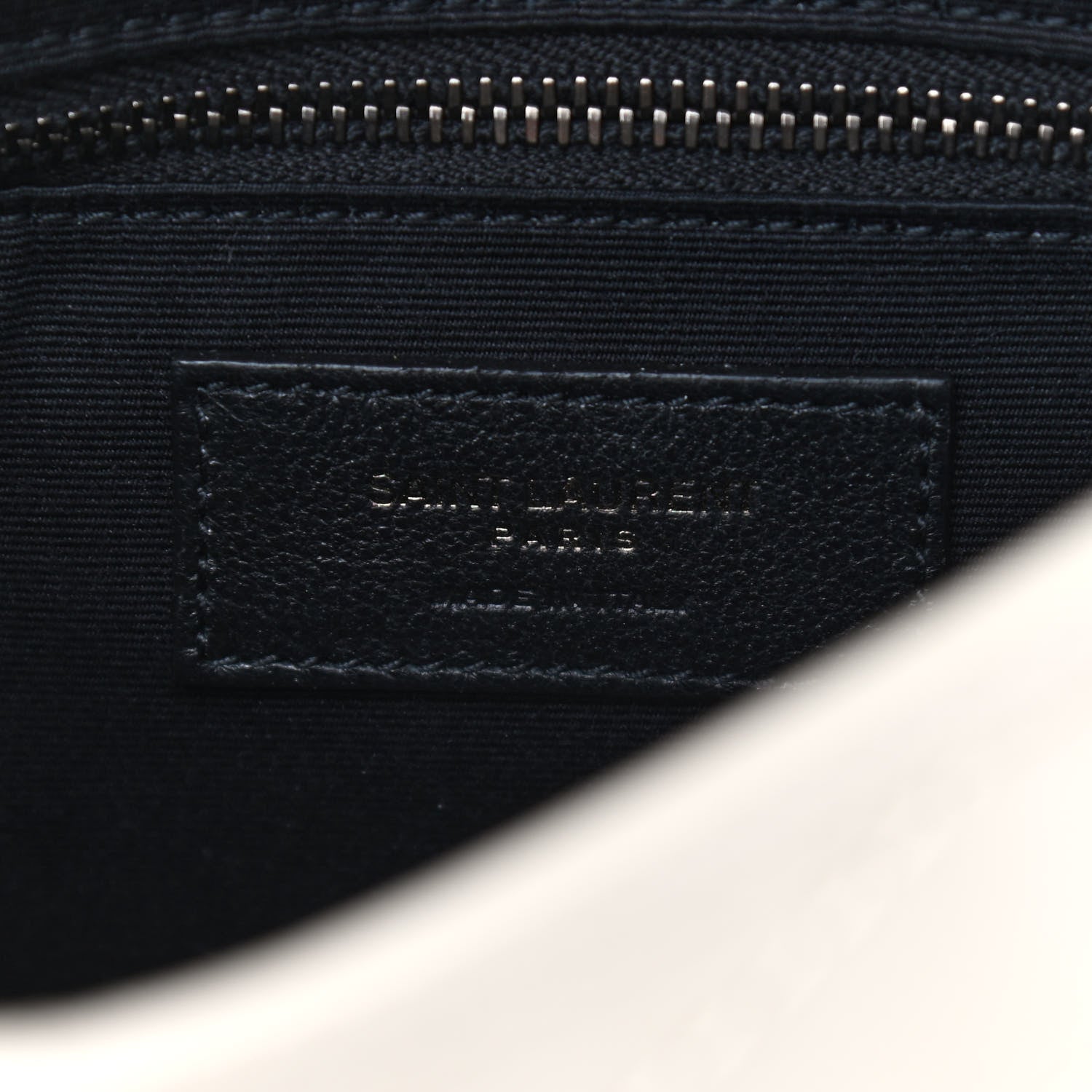 Saint Laurent Crinkled Calfskin Matelasse Monogram Niki Chain Wallet Crema Soft 6 of 9