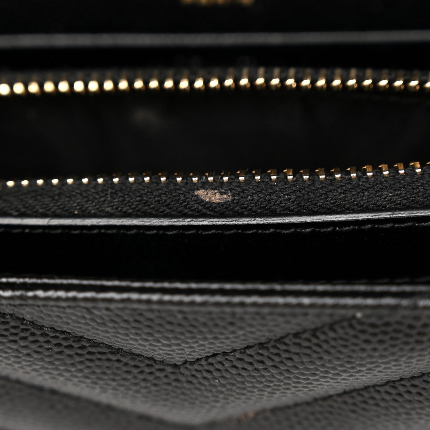 Grain De Poudre Matelasse Chevron Monogram Chain Wallet Black