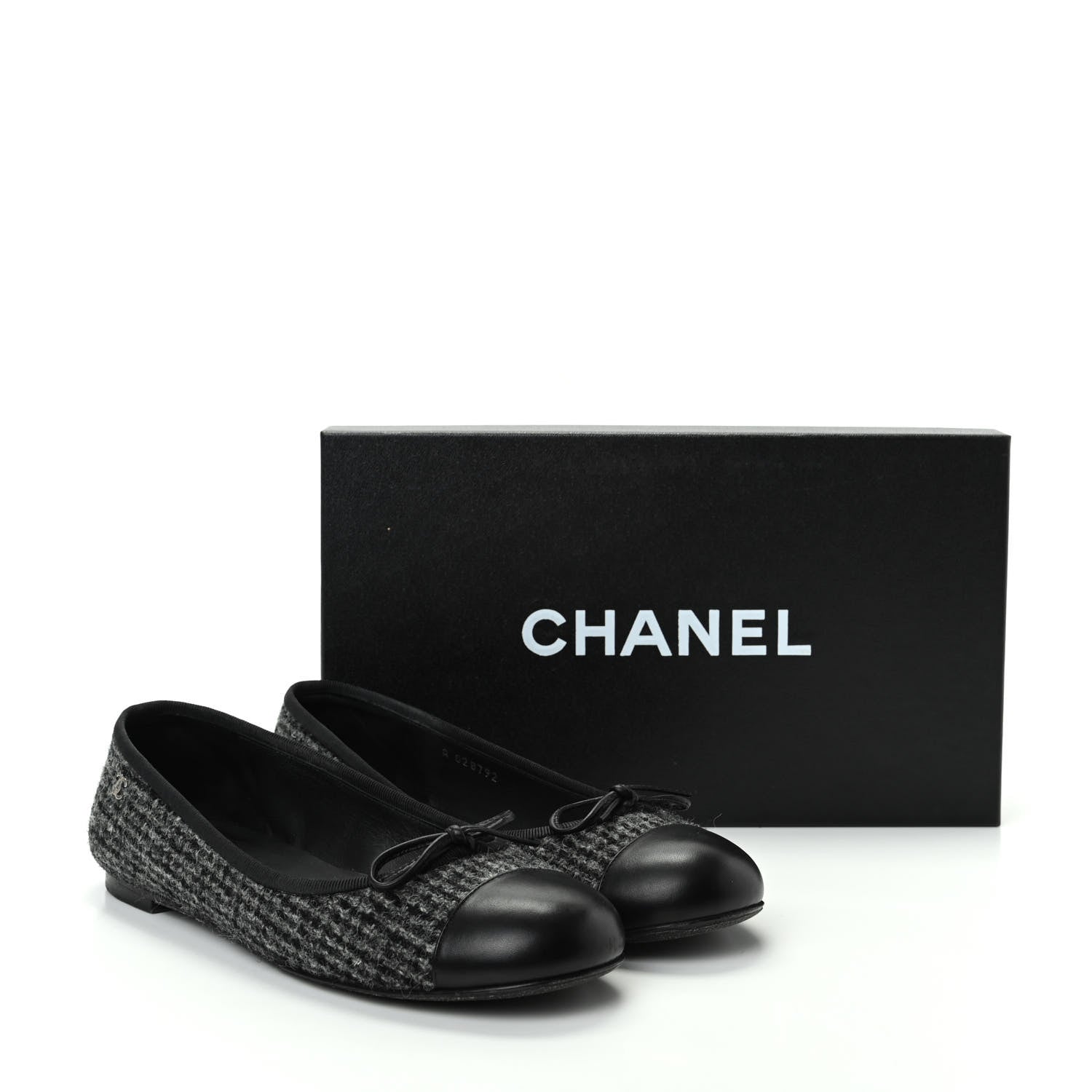 Chanel Tweed Cap Toe Ballerina Flats 36 Black Grey 11 of 11