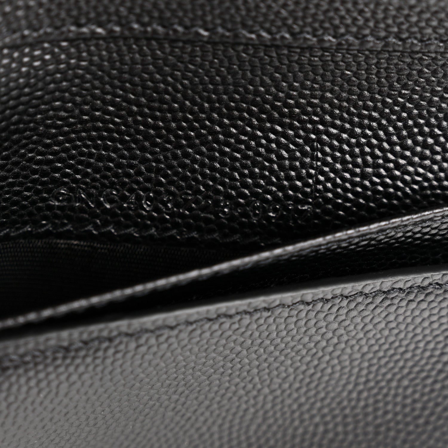 Saint Laurent Grain De Poudre Matelasse Chevron Monogram Compact Zip Around Wallet Black 7 of 11