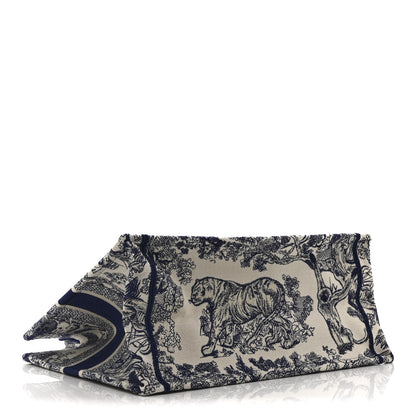 Christian Dior Canvas Embroidered Medium Dioriviera Toile De Jouy Book Tote Blue 4 of 11