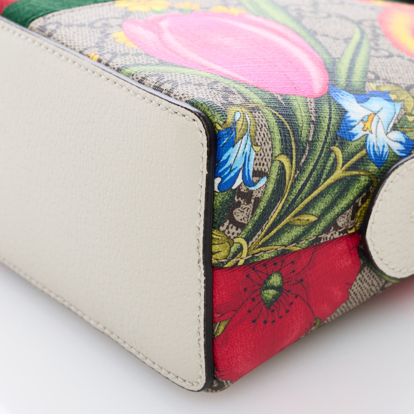 GG Supreme Monogram Flora Web GG Small Ophidia Dome Shoulder Bag White