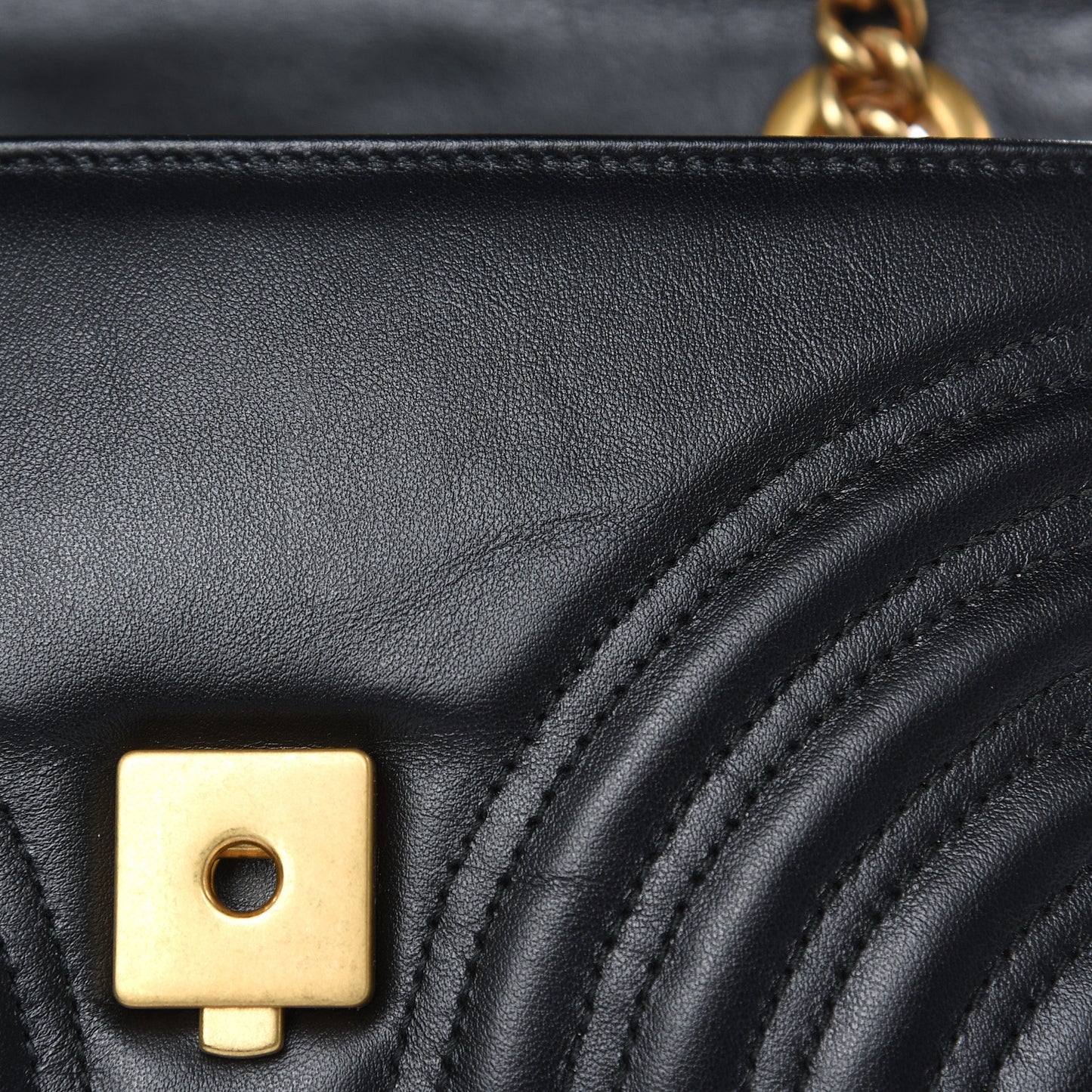 Calfskin Matelasse Mini GG Marmont Shoulder Bag Black