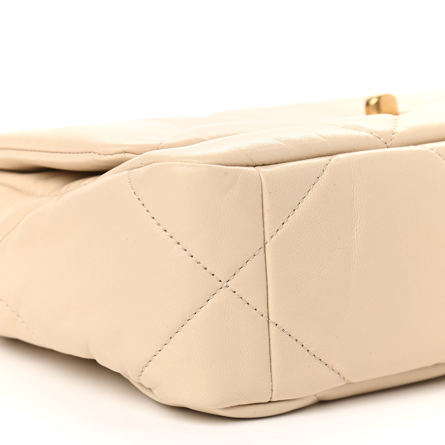 Lambskin Quilted Medium Chanel 19 Flap Beige