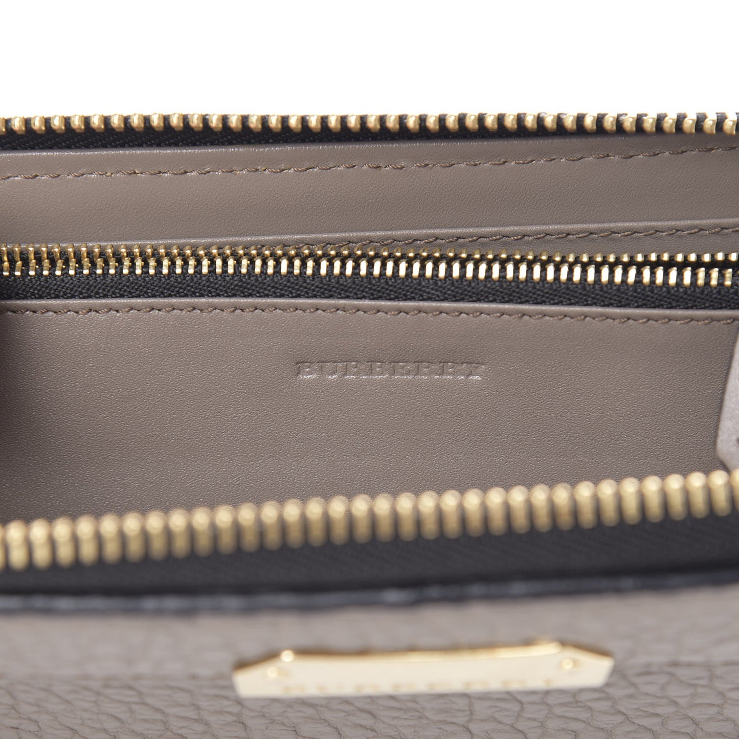 Heritage Grain Zip Around Wallet Pale Taupe