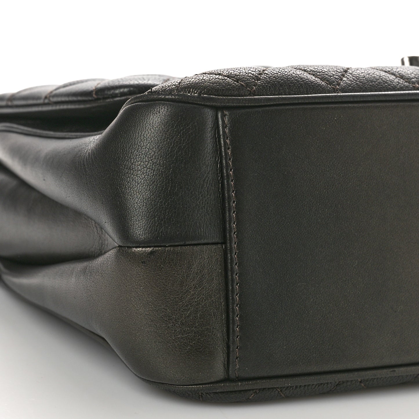 Caviar Quilted Medium Rock In Rome Single Flap Charcoal