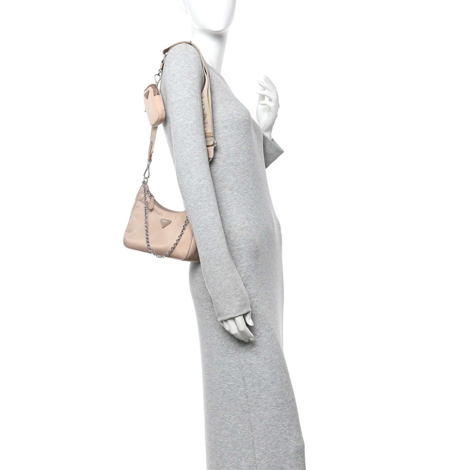 Prada Nylon Re-Edition 2005 Shoulder Bag Cammeo 2 of 10