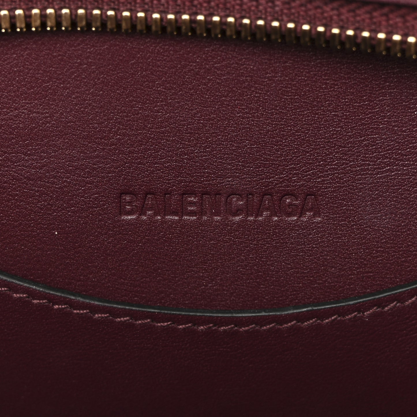 Smooth Calfskin Brass Hardware Neo Classic S City Burgundy
