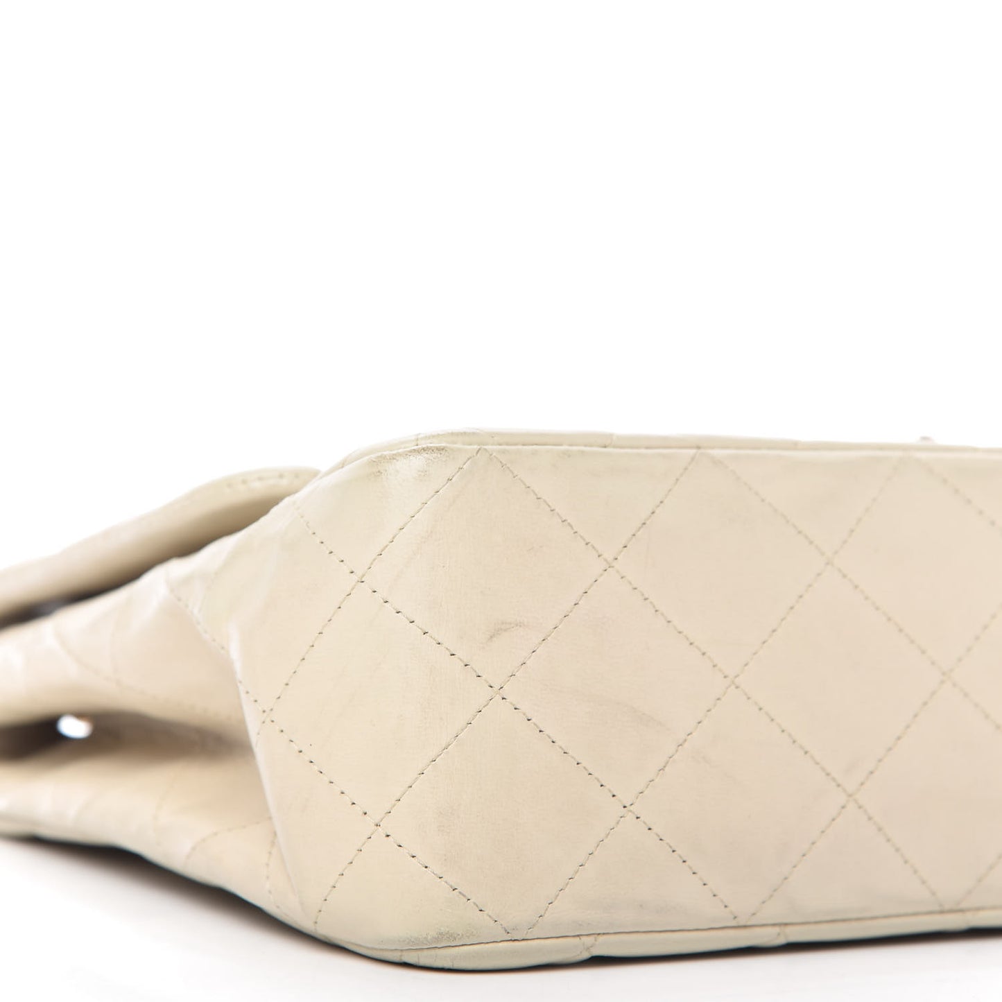 Lambskin Quilted Jumbo Single Flap Ivory
