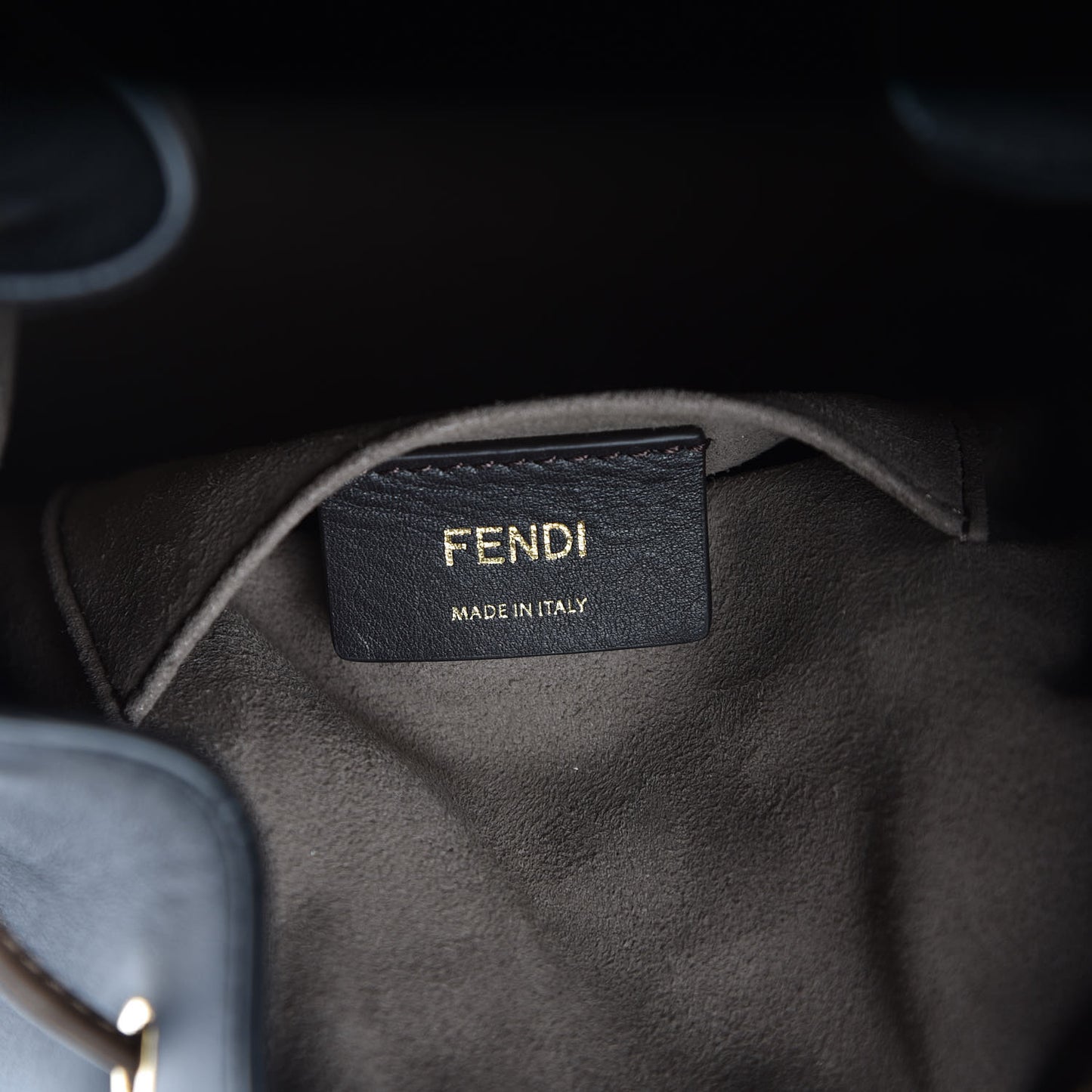 Vitello Century Matte F is Fendi Stamp Patch Bi-Color Grande Mon Tresor Bucket Bag Black Maya Fragola