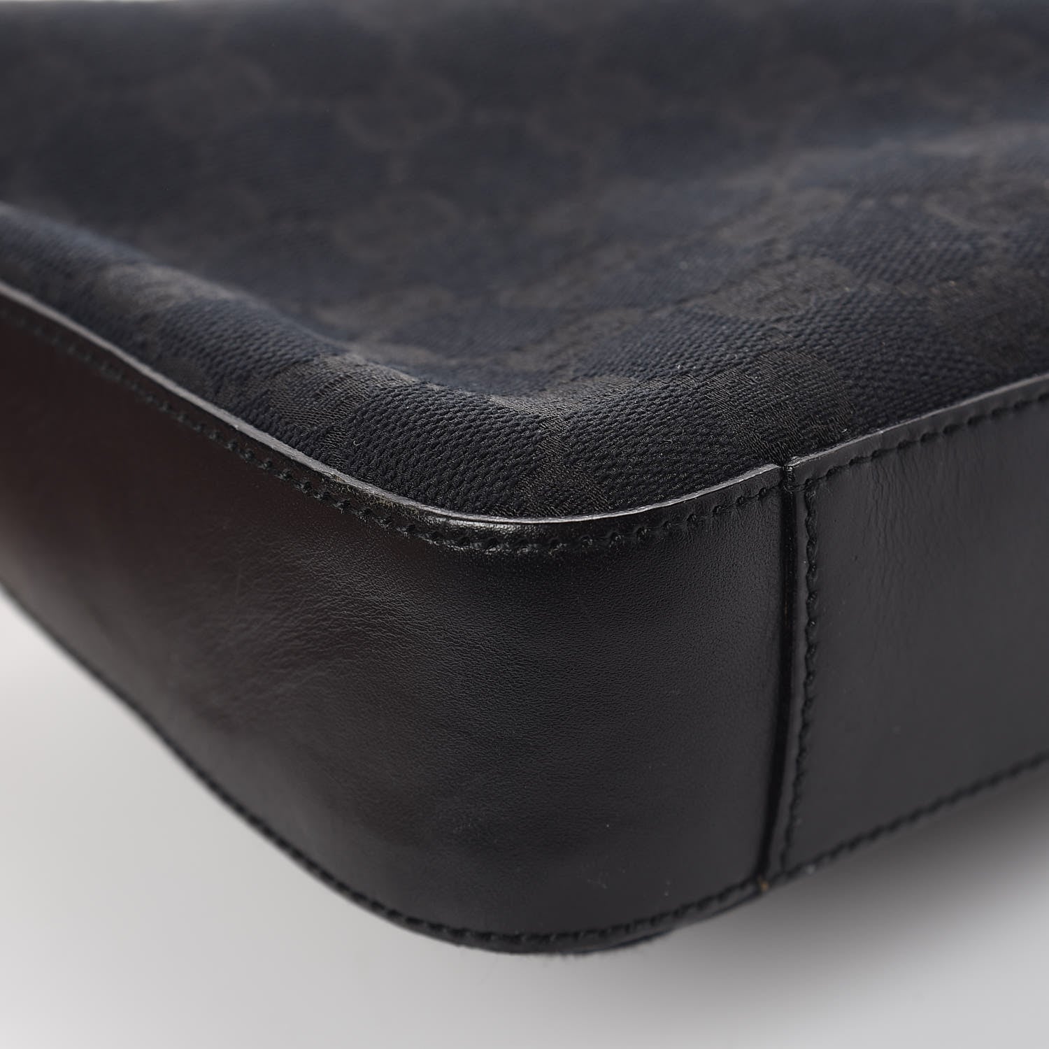 Gucci Monogram GG Clasp Hobo Black 12 of 14