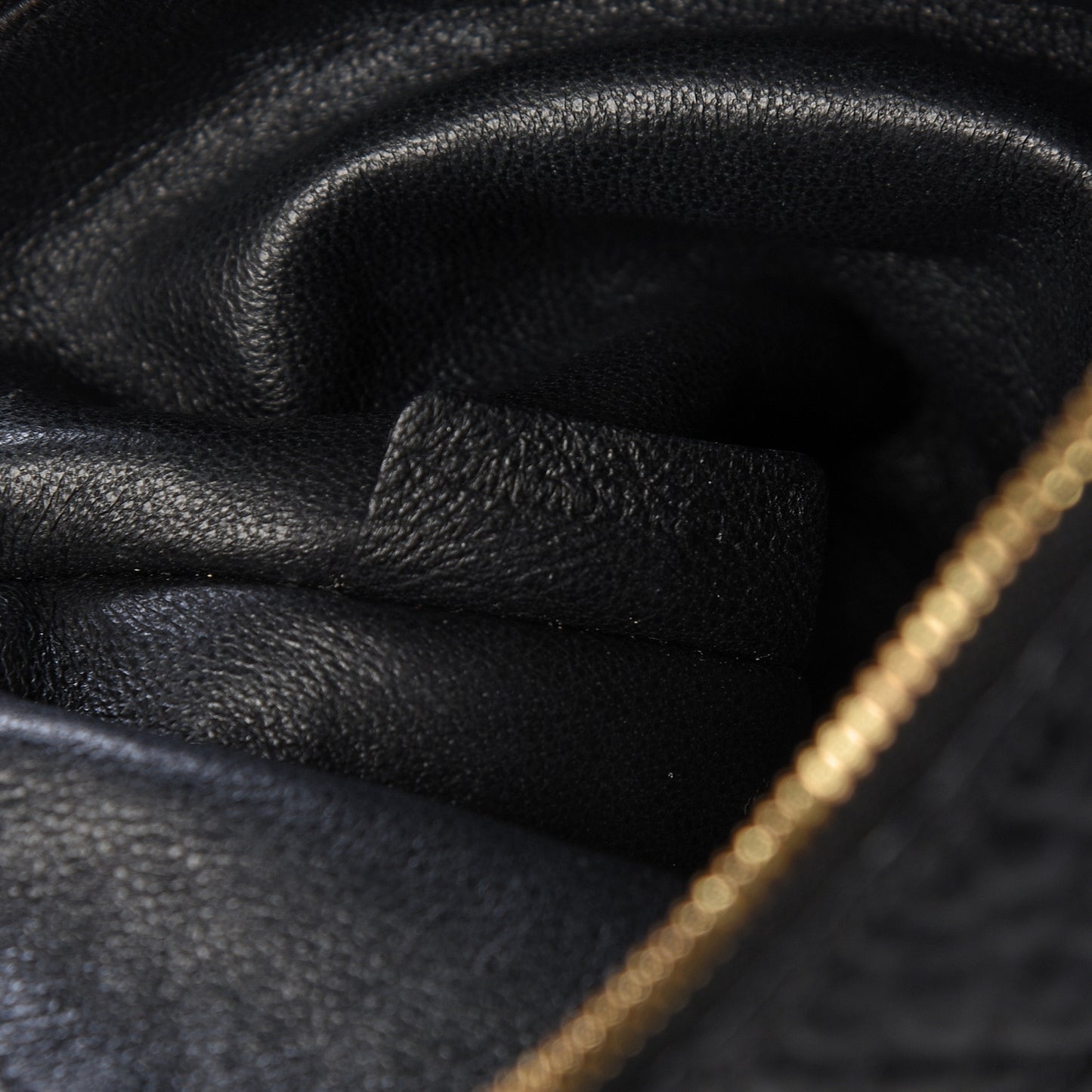 Signature Grain Calfskin Check Embossed Small Canterbury Tote Black